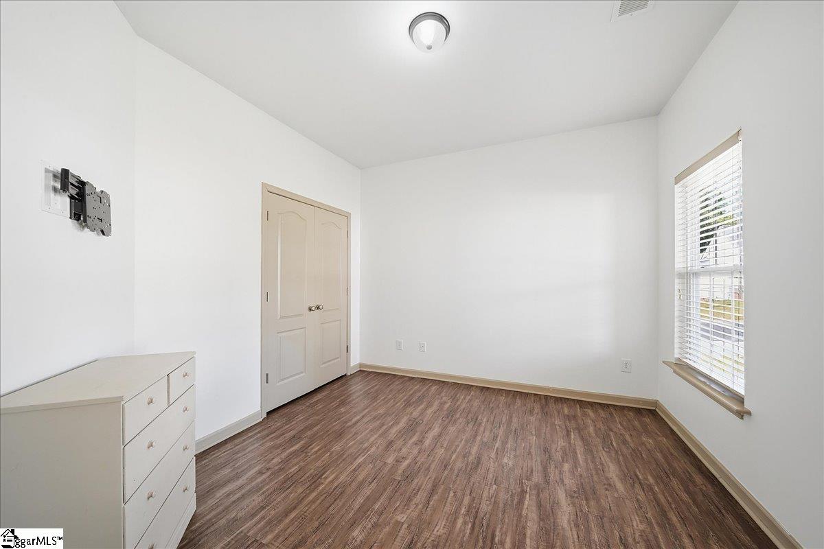 102 Teakwood Court Boiling Springs, SC 29316