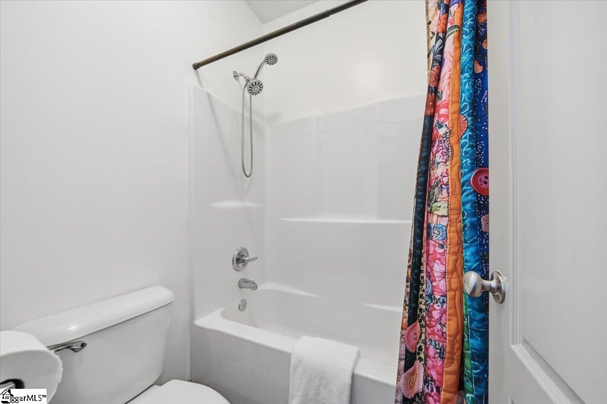 102 Teakwood Court Boiling Springs, SC 29316