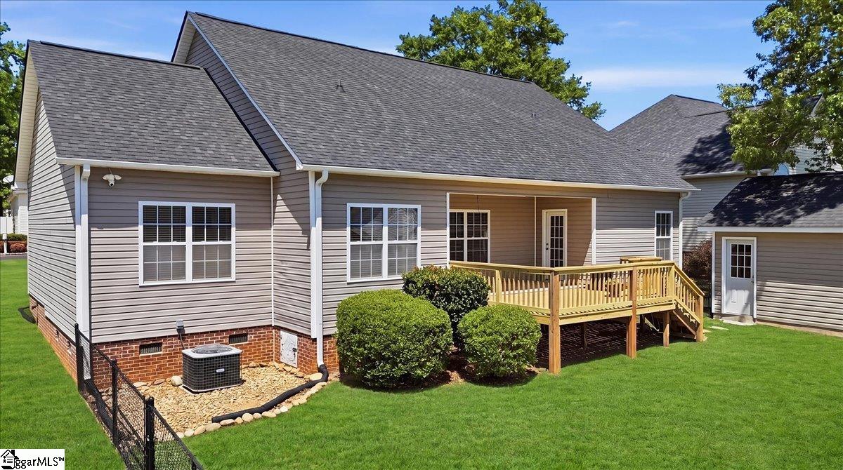102 Teakwood Court Boiling Springs, SC 29316