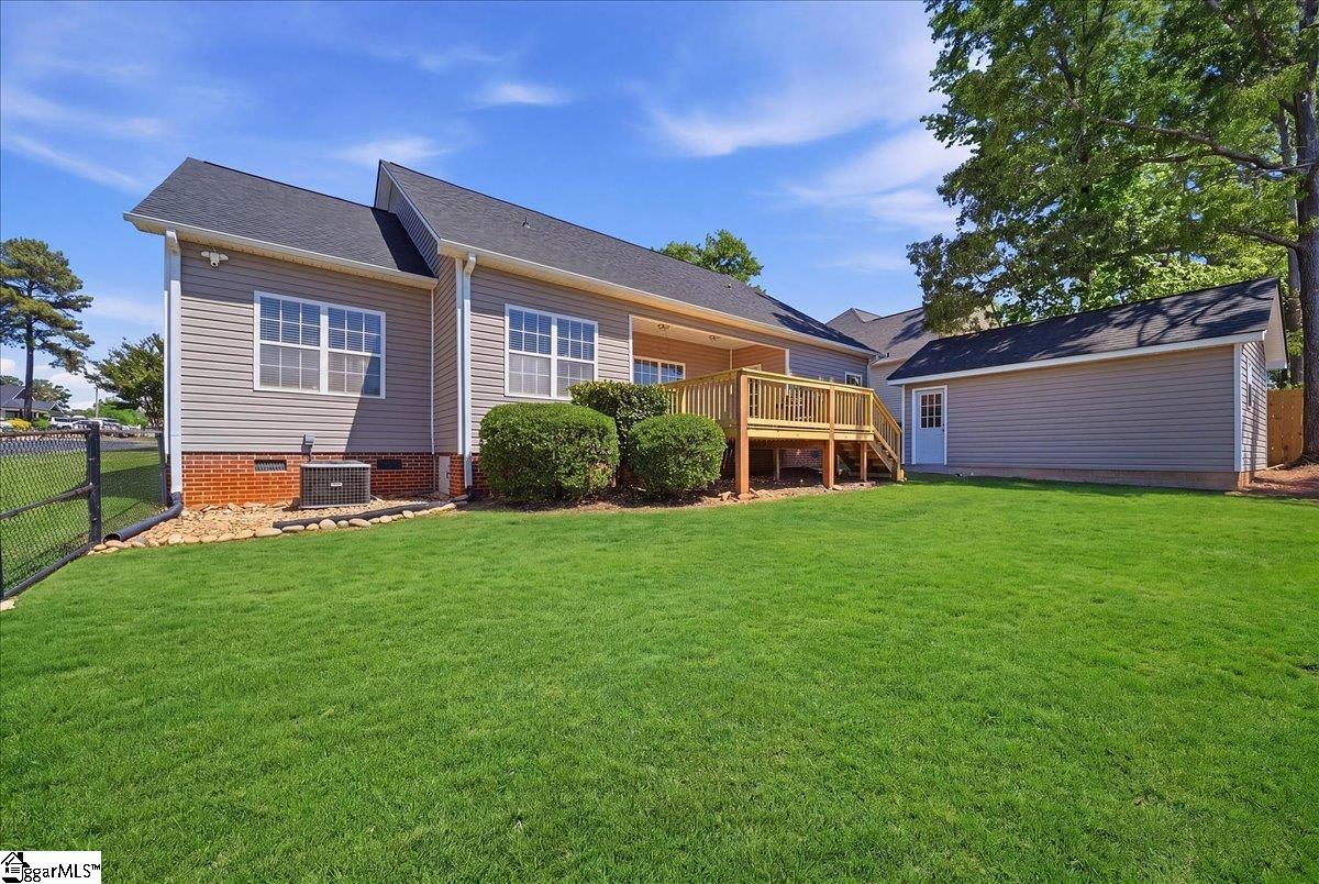 102 Teakwood Court Boiling Springs, SC 29316