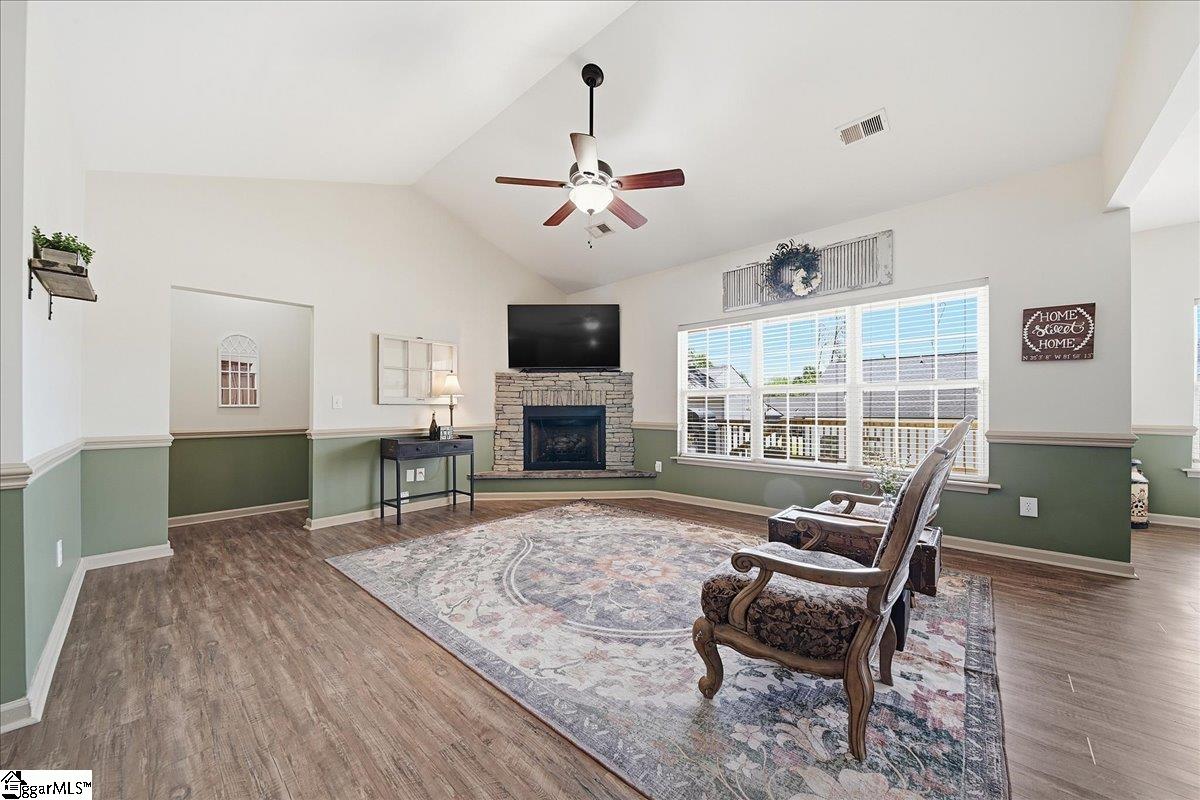 102 Teakwood Court Boiling Springs, SC 29316