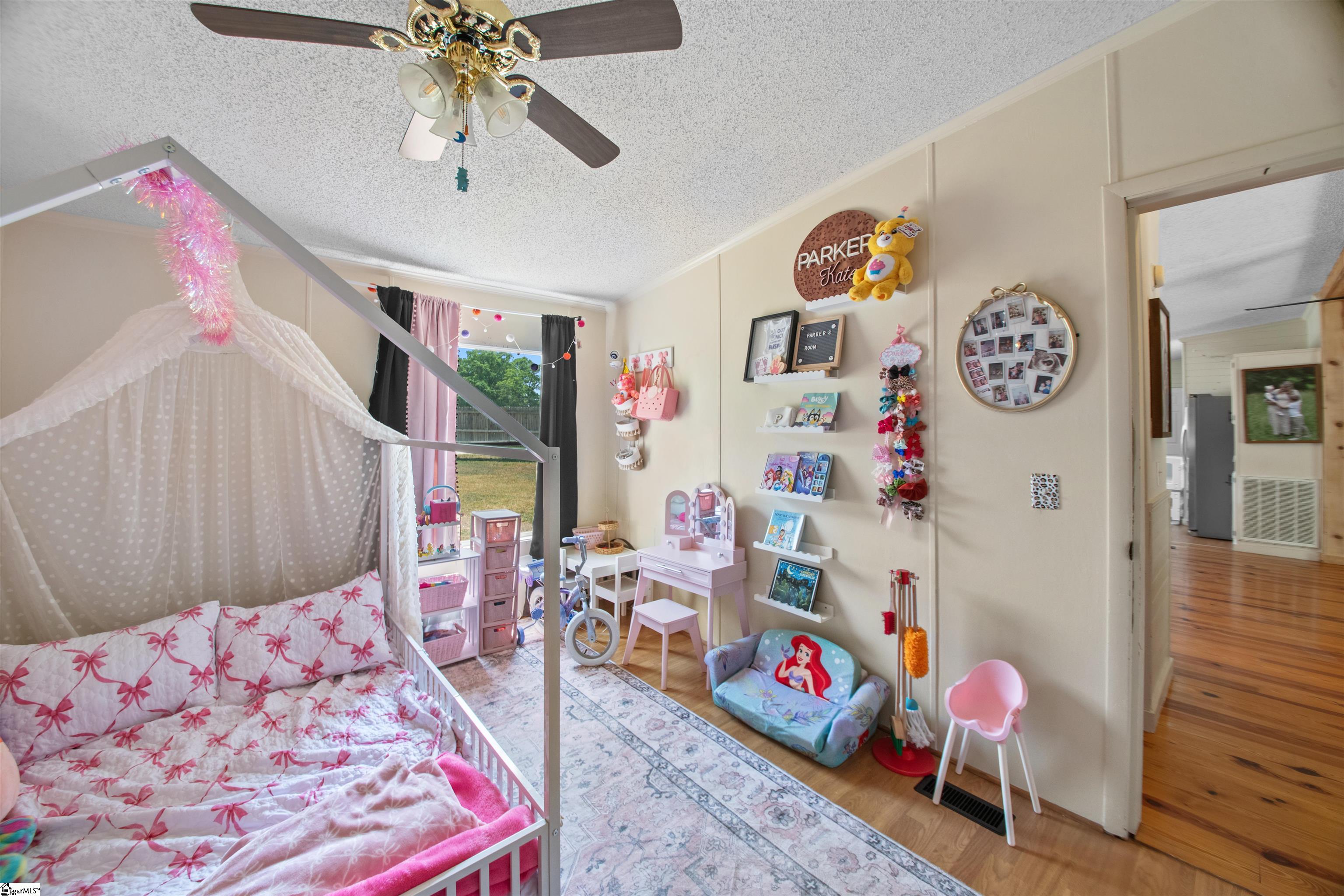 1504 E Saluda Lake Road Greenville, SC 29611