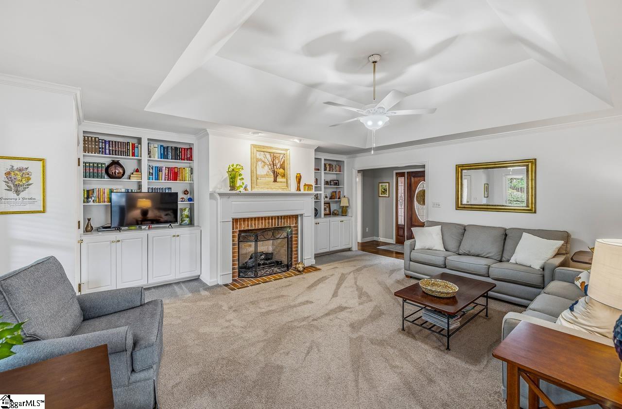 216 Muirfield Drive Spartanburg, SC 29306