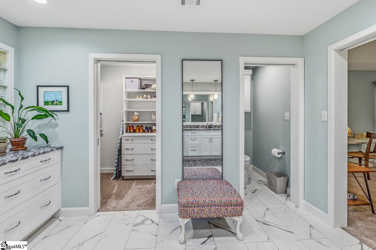 216 Muirfield Drive Spartanburg, SC 29306