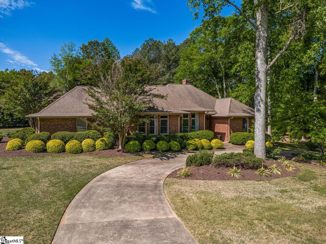 216 Muirfield Drive Spartanburg, SC 29306