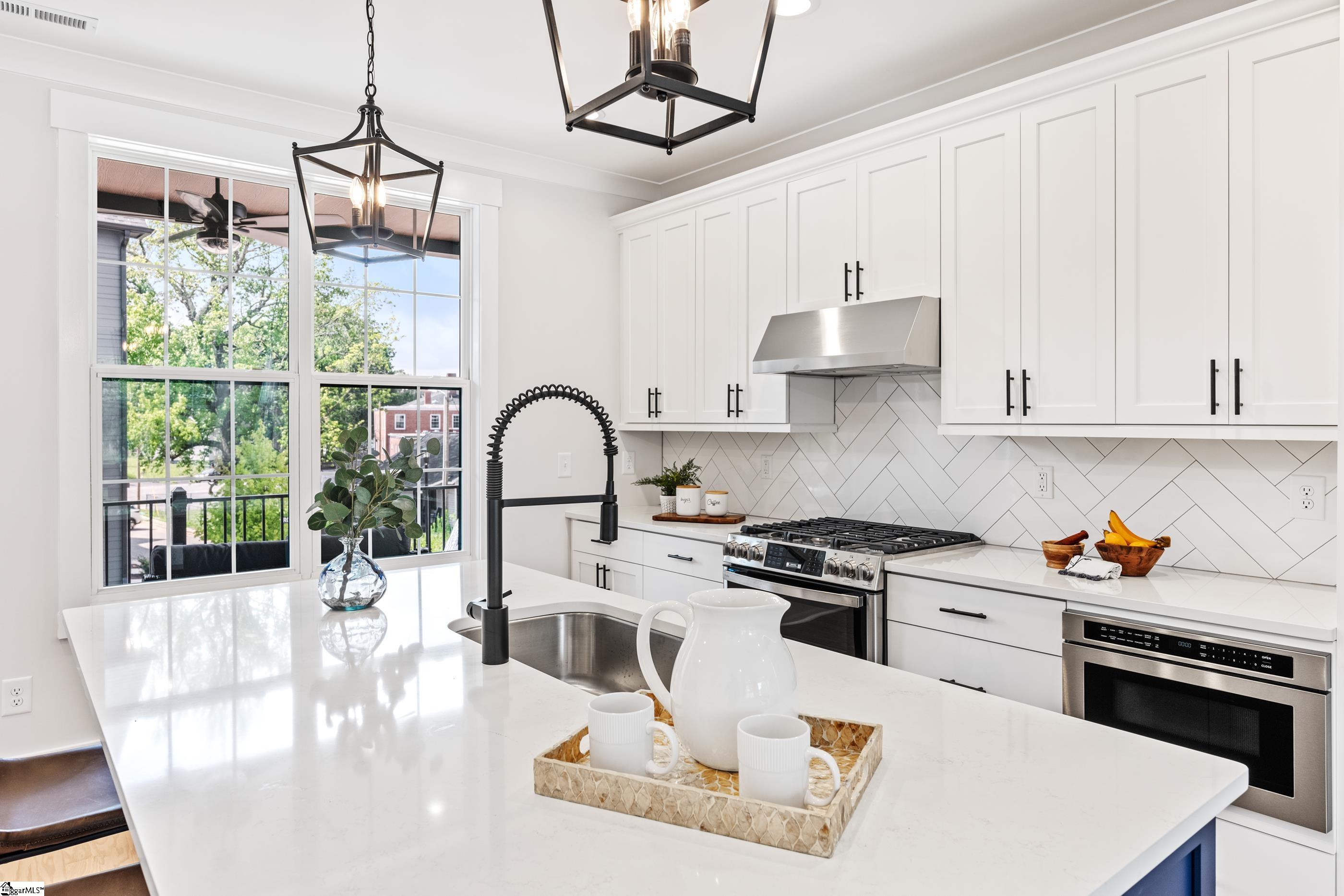 1305 Pendleton Street UNIT Unit 12 Greenville, SC 29611