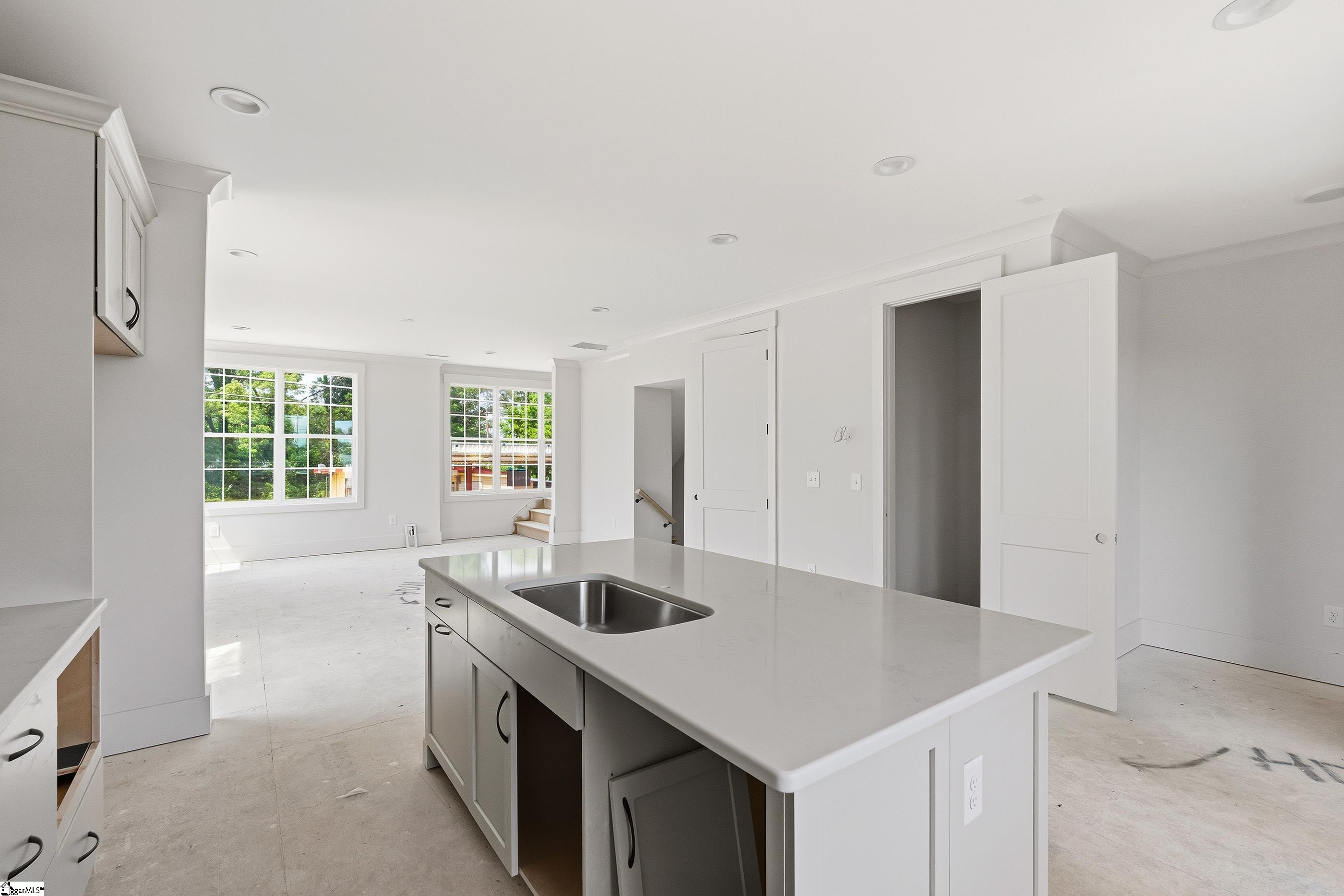 1311 Pendleton Street UNIT Unit F Greenville, SC 29611