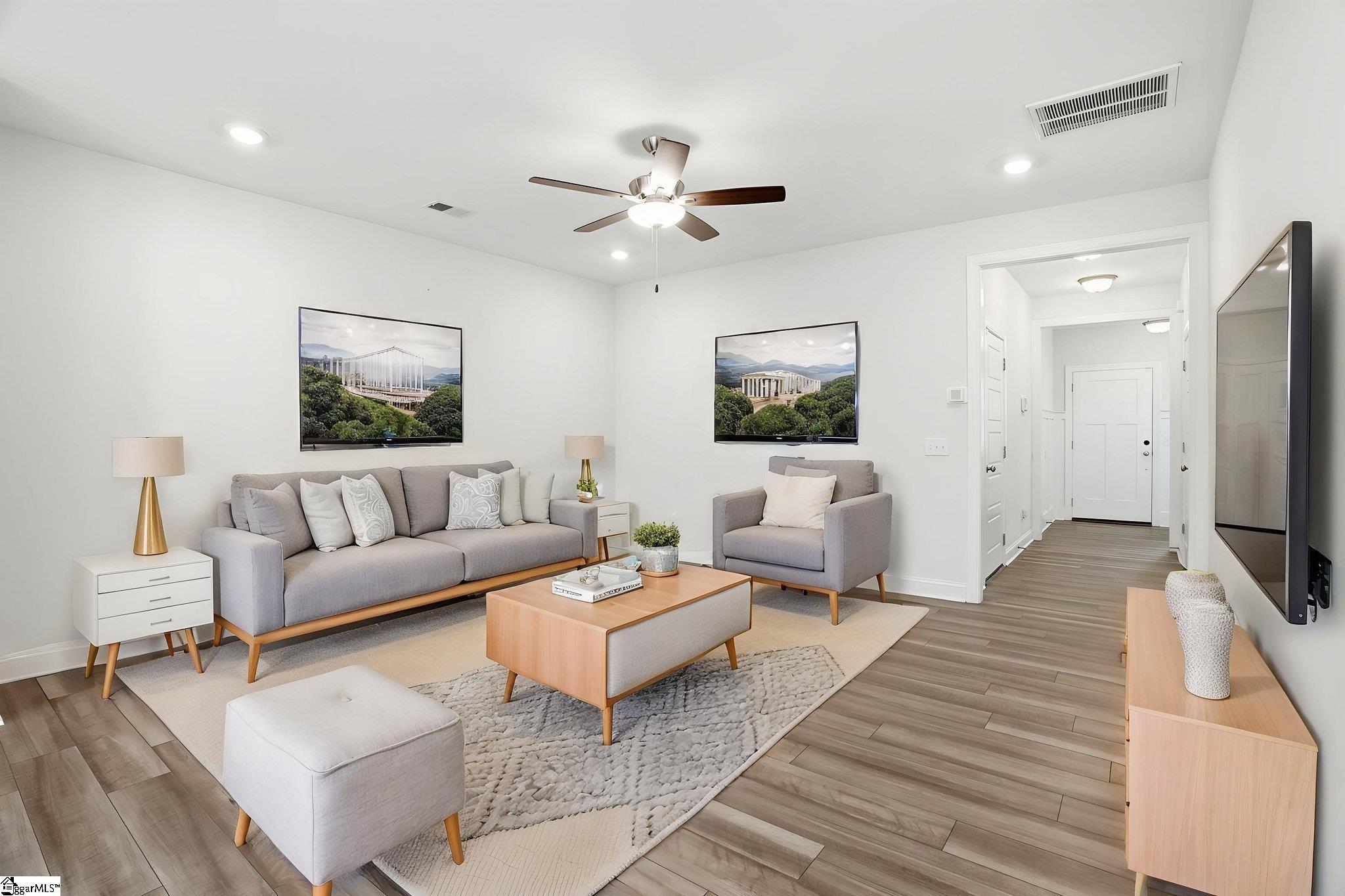 10 Camden Woods Trail Greenville, SC 29607