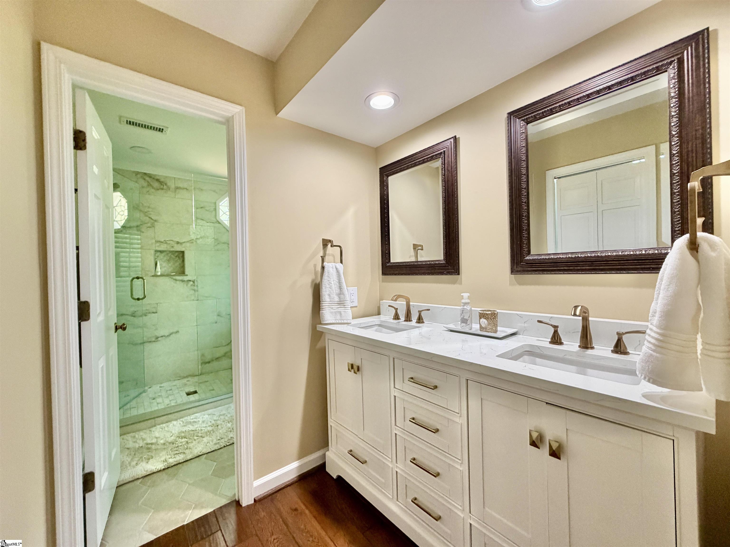 715 N Almond Drive Simpsonville, SC 29681