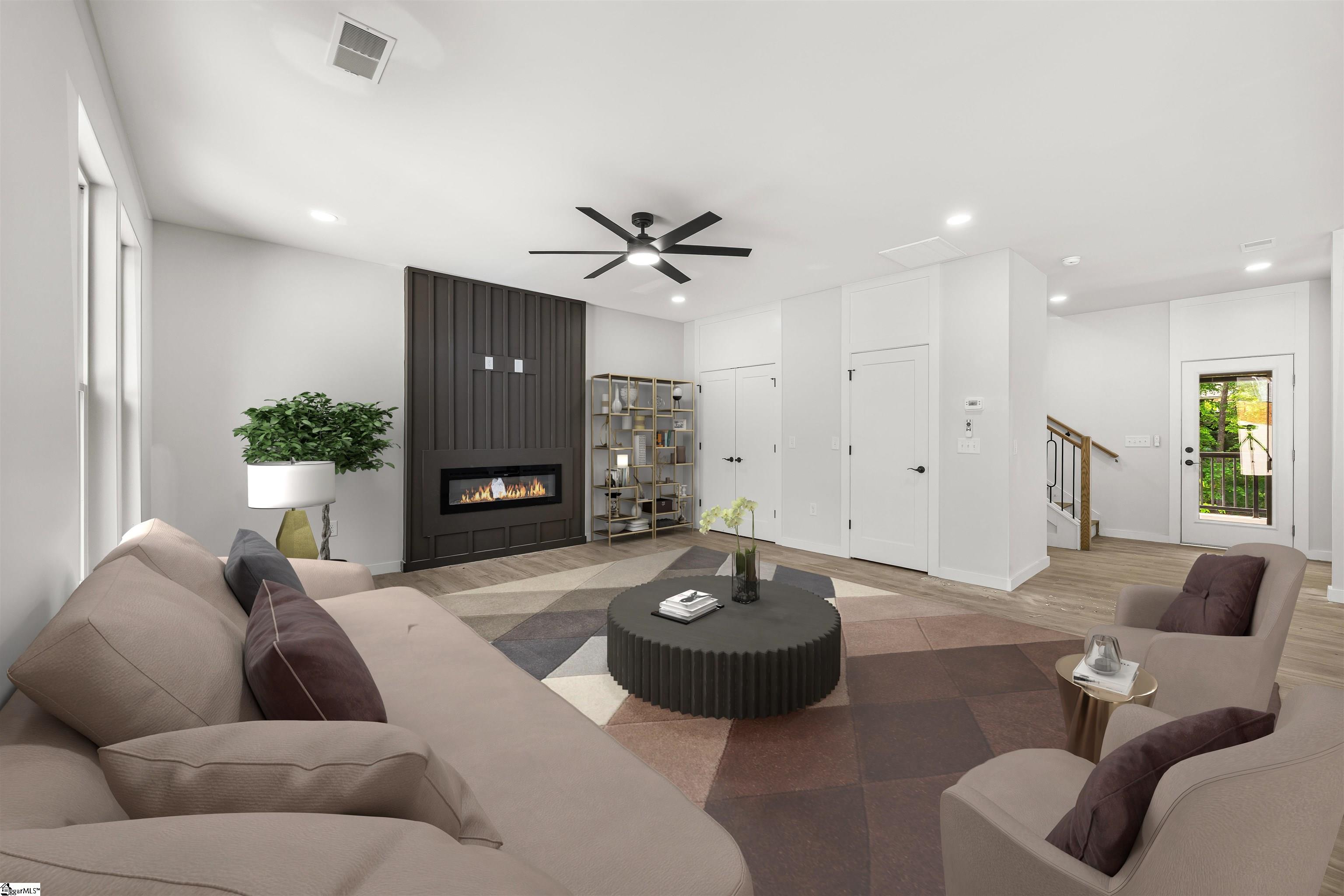 7 Lee Haven Court Greenville, SC 29611