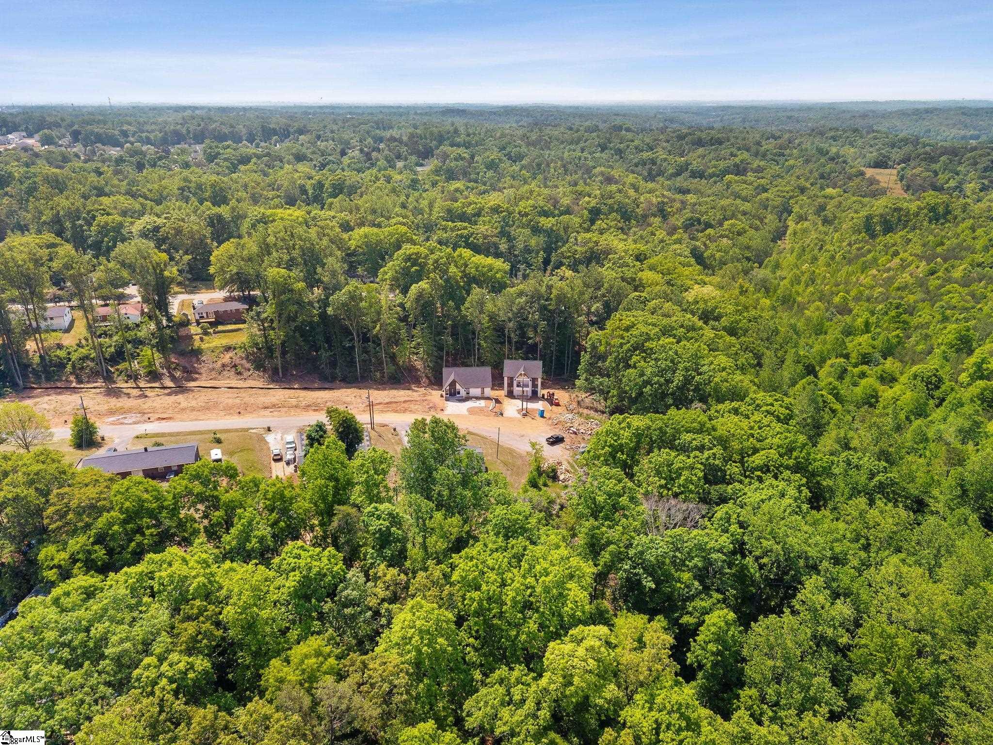 7 Lee Haven Court Greenville, SC 29611