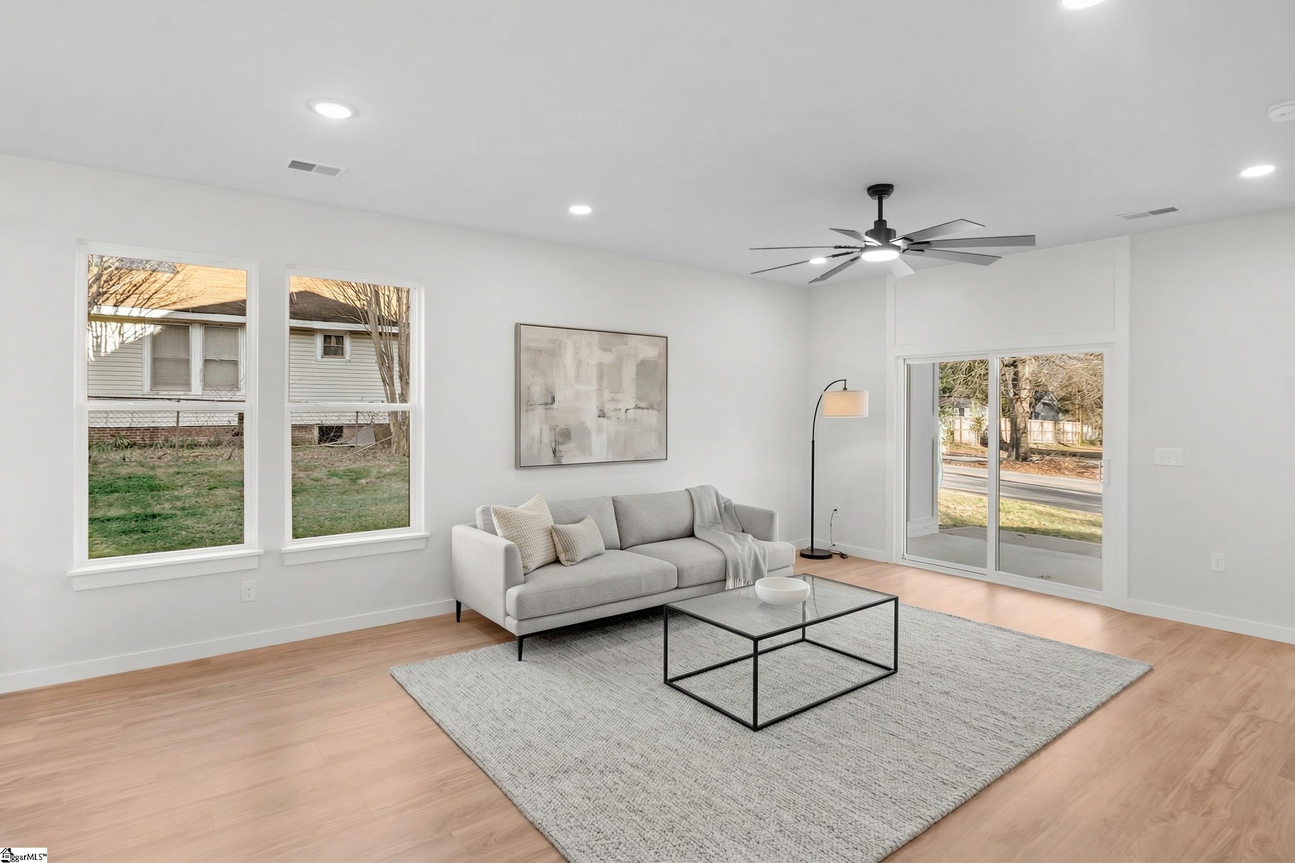 301 Front Street Easley, SC 29640