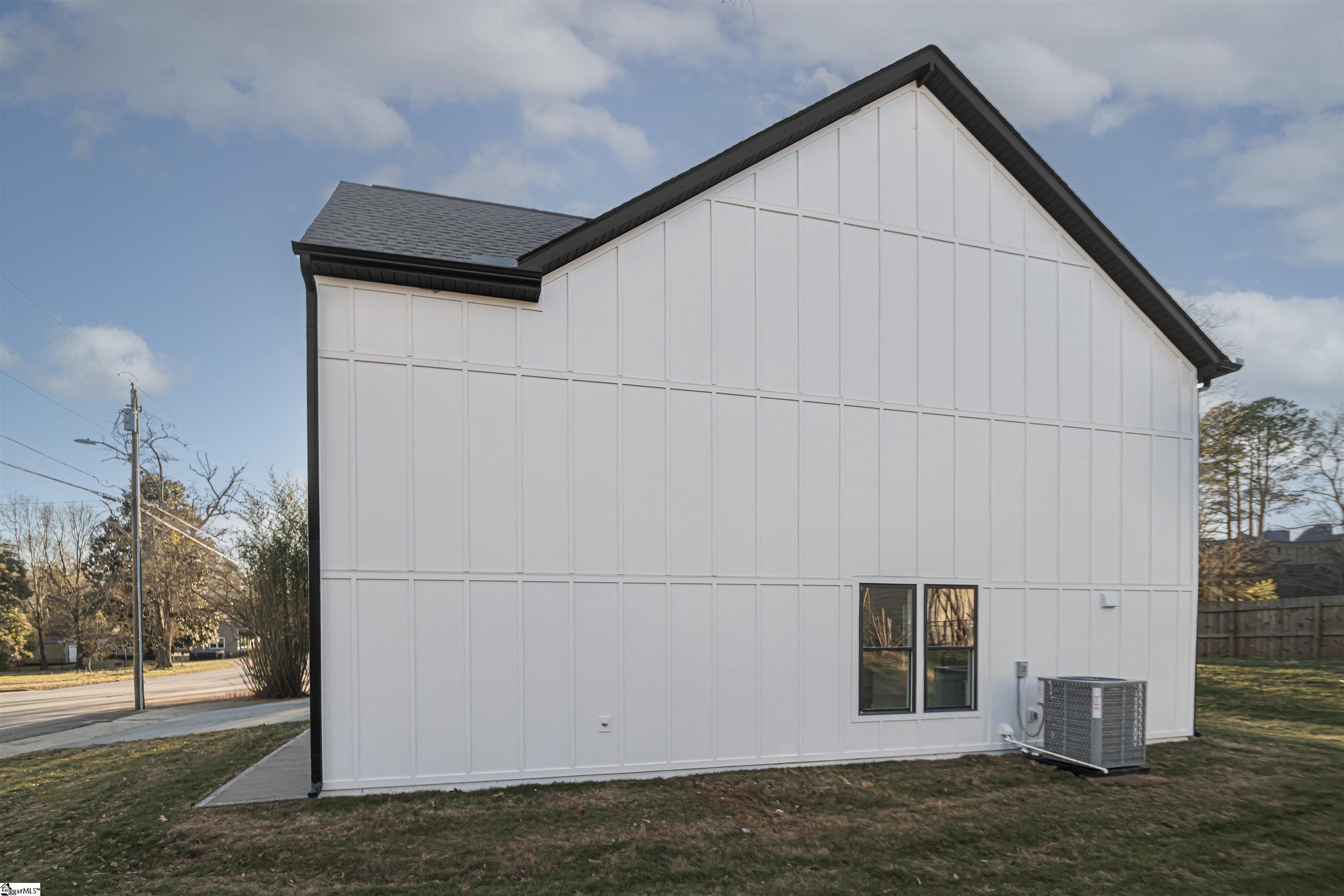 301 Front Street Easley, SC 29640