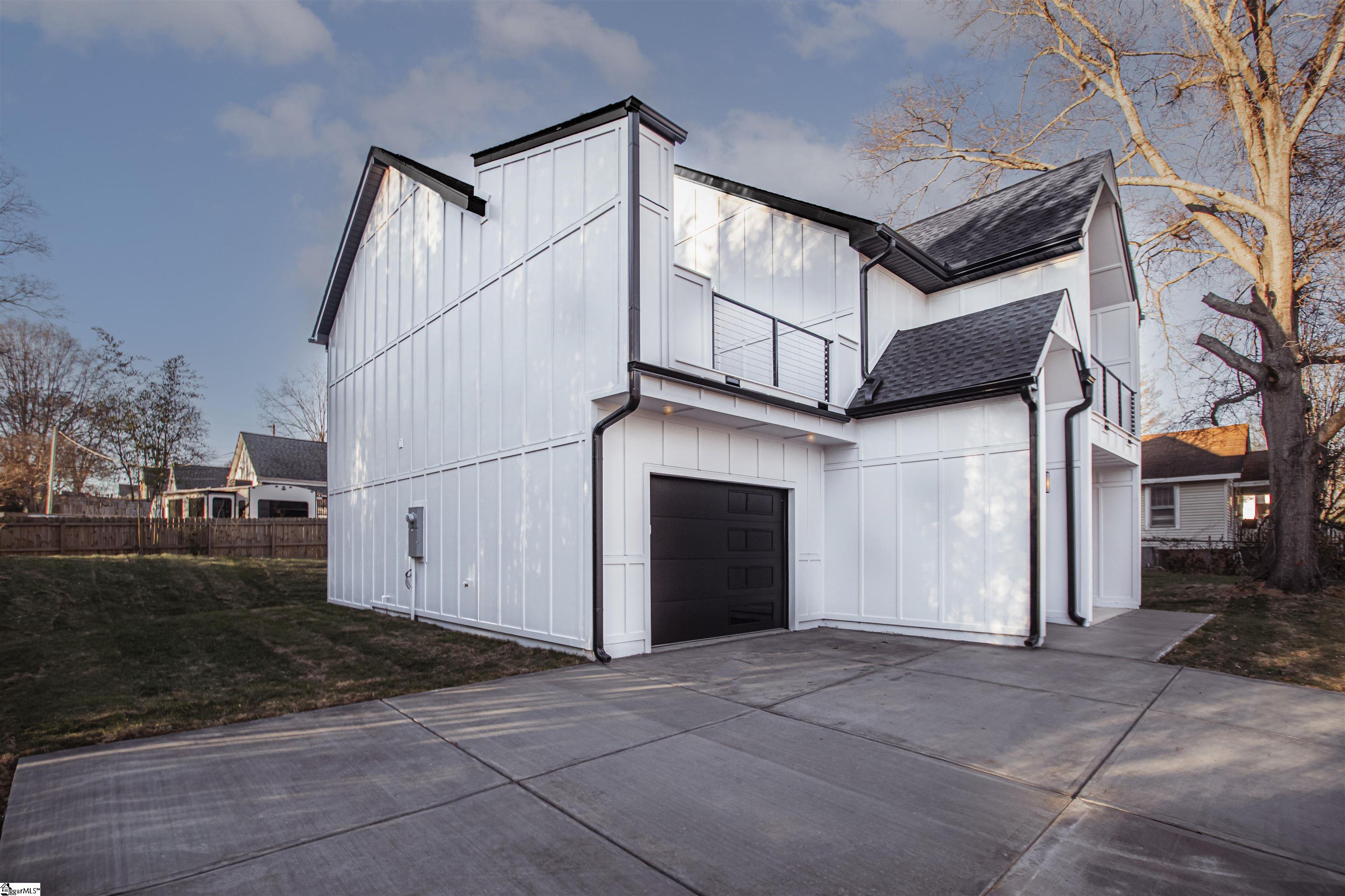 301 Front Street Easley, SC 29640
