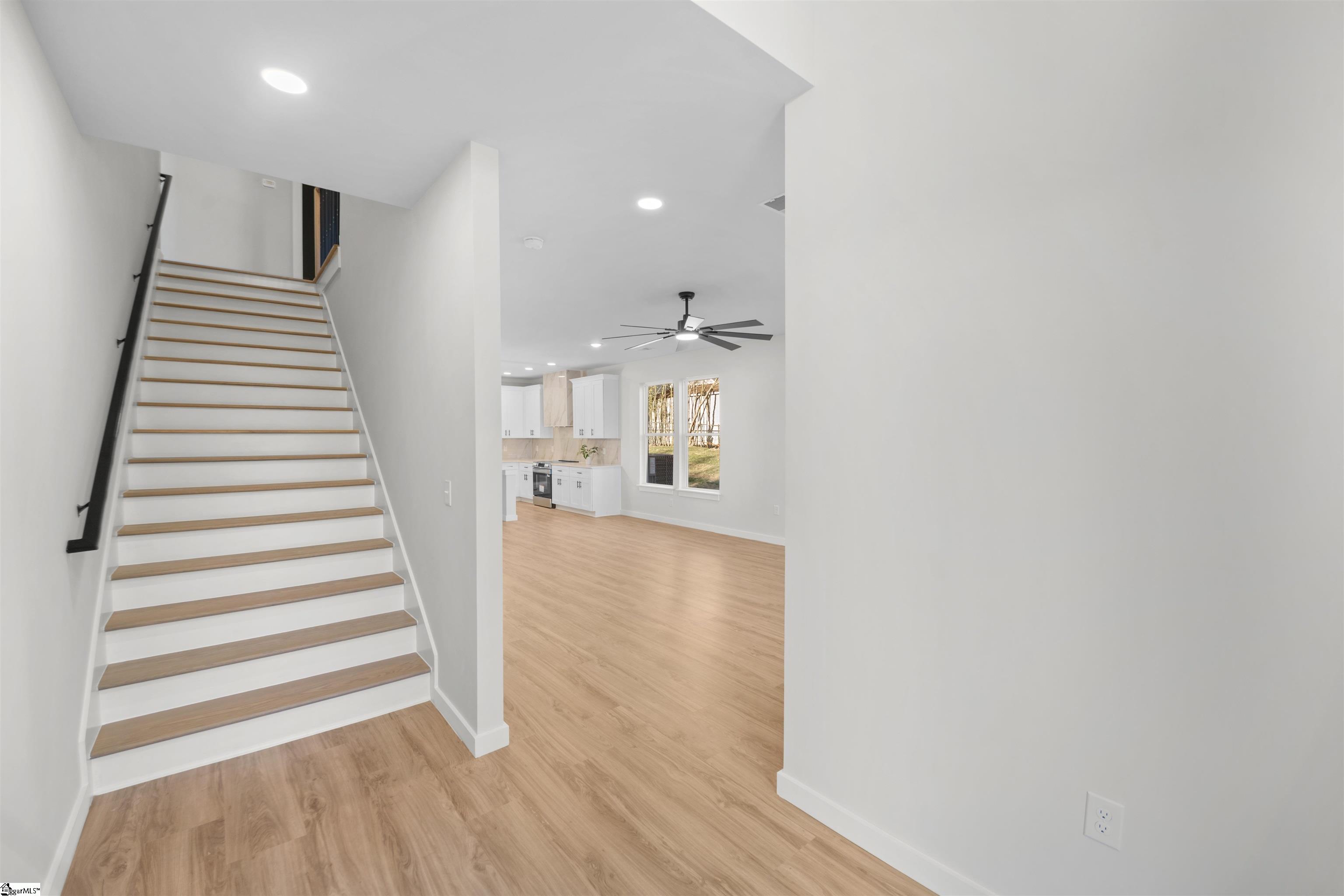 301 Front Street Easley, SC 29640