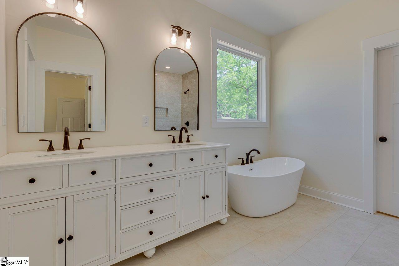 3 Carter Drive Marietta, SC 29661