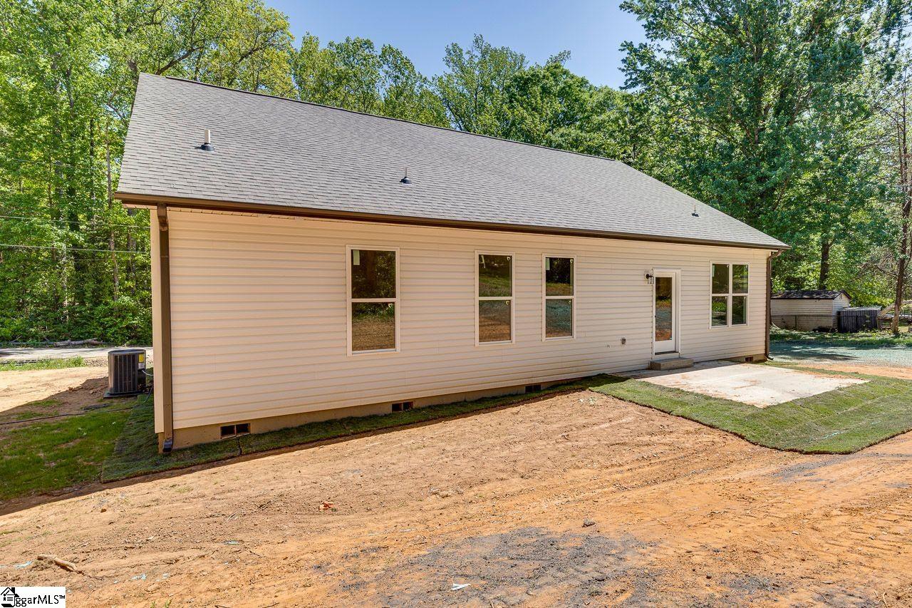 3 Carter Drive Marietta, SC 29661