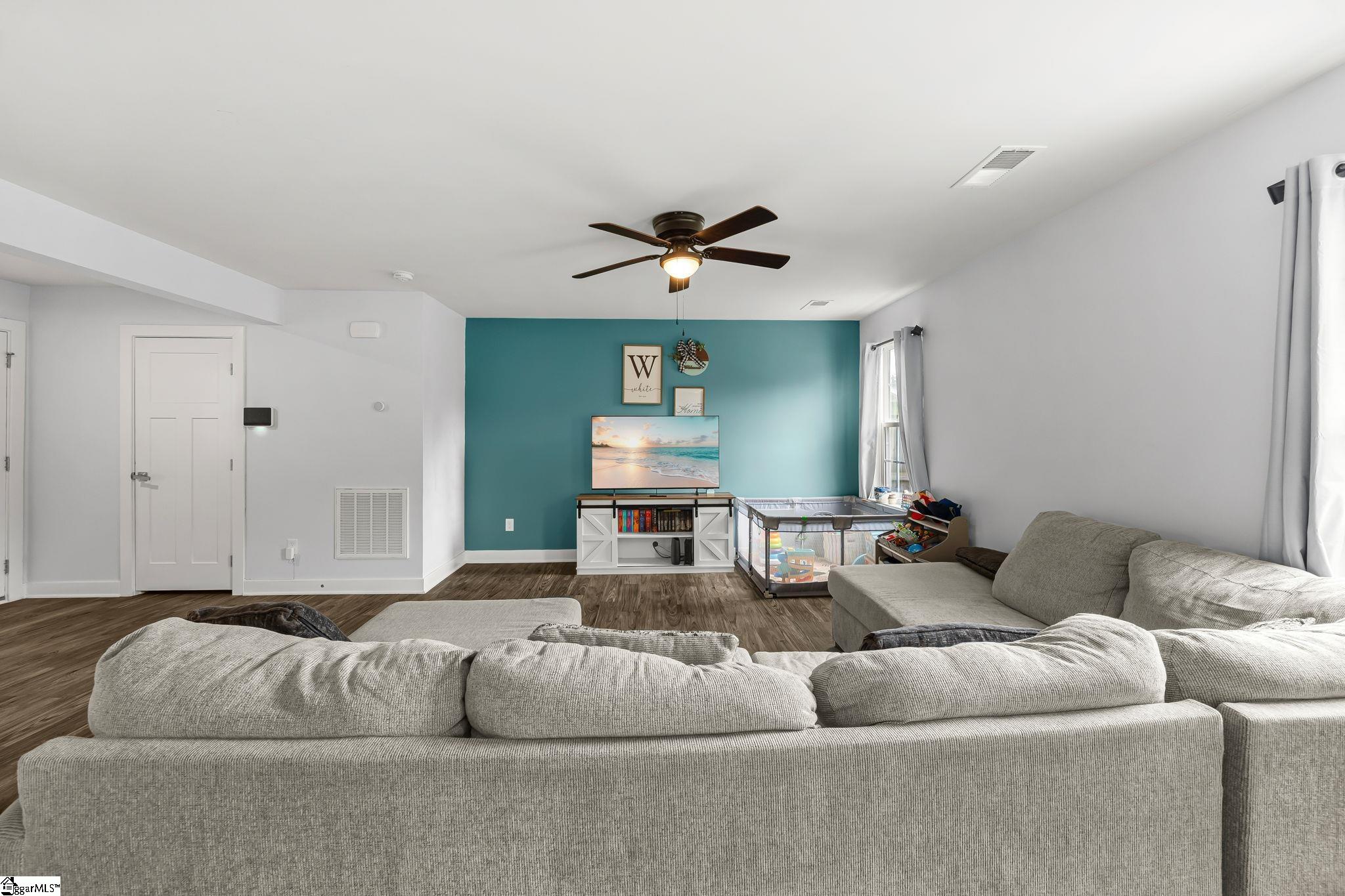 248 Thames Valley Drive Easley, SC 29642