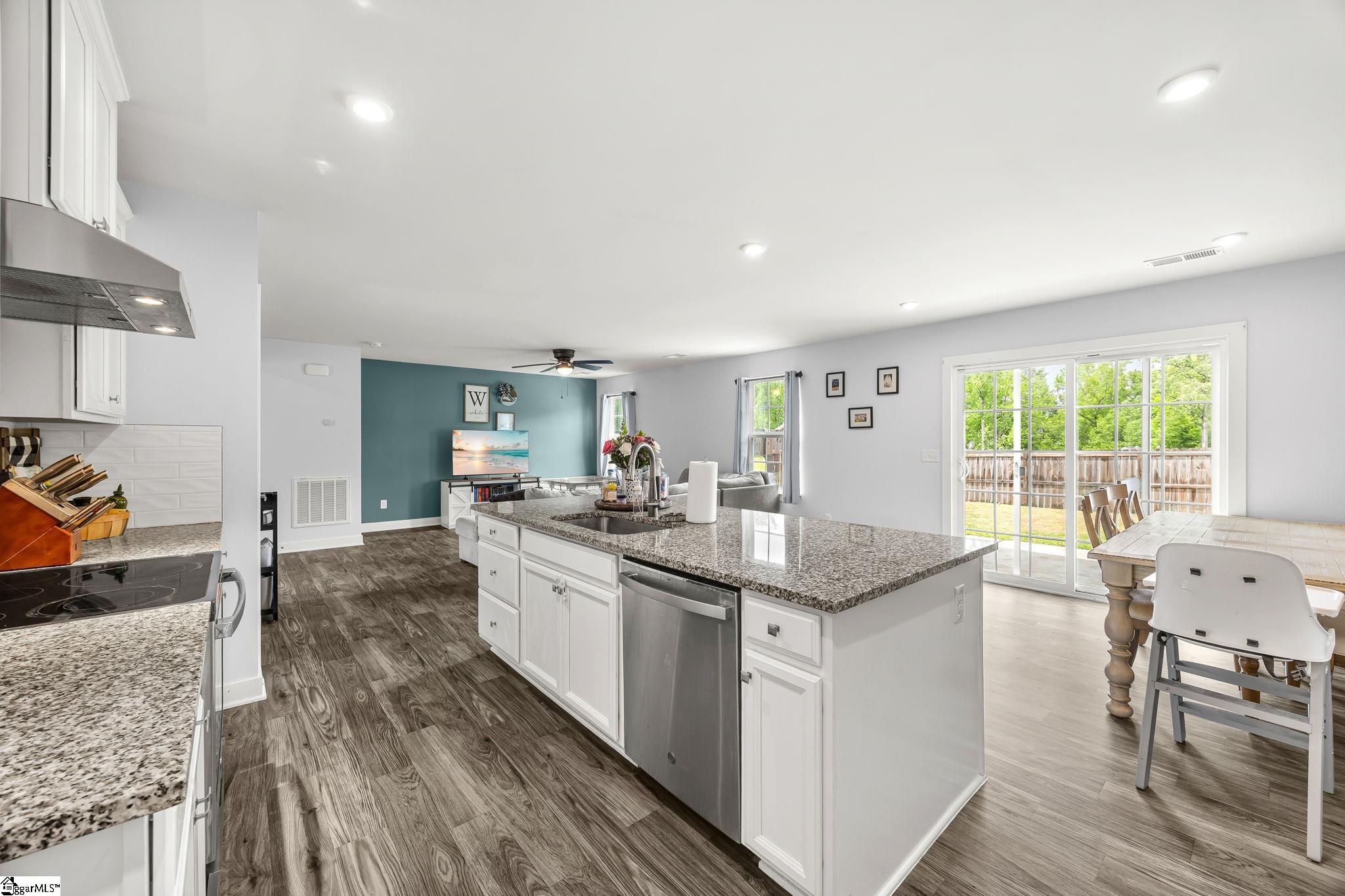 248 Thames Valley Drive Easley, SC 29642