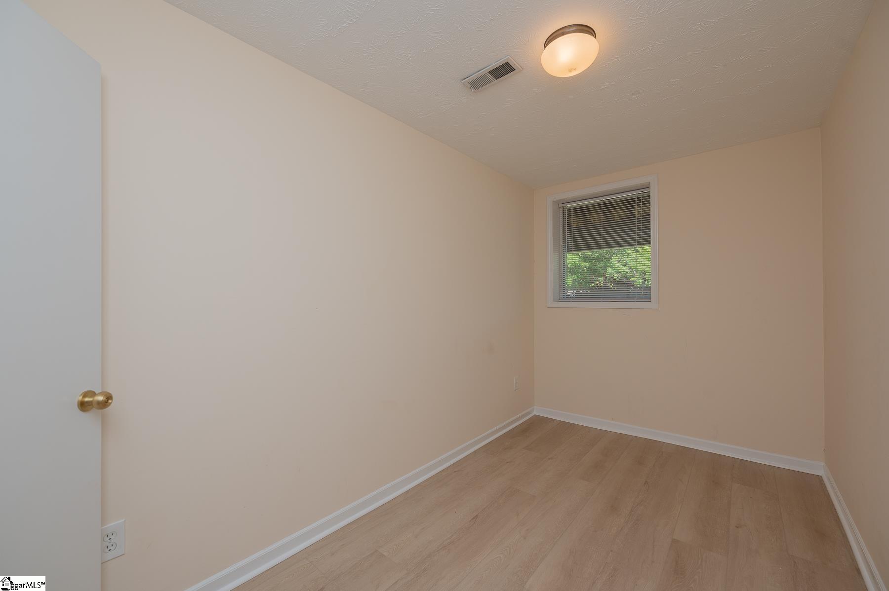 2 Buckhorn Drive Greenville, SC 29609