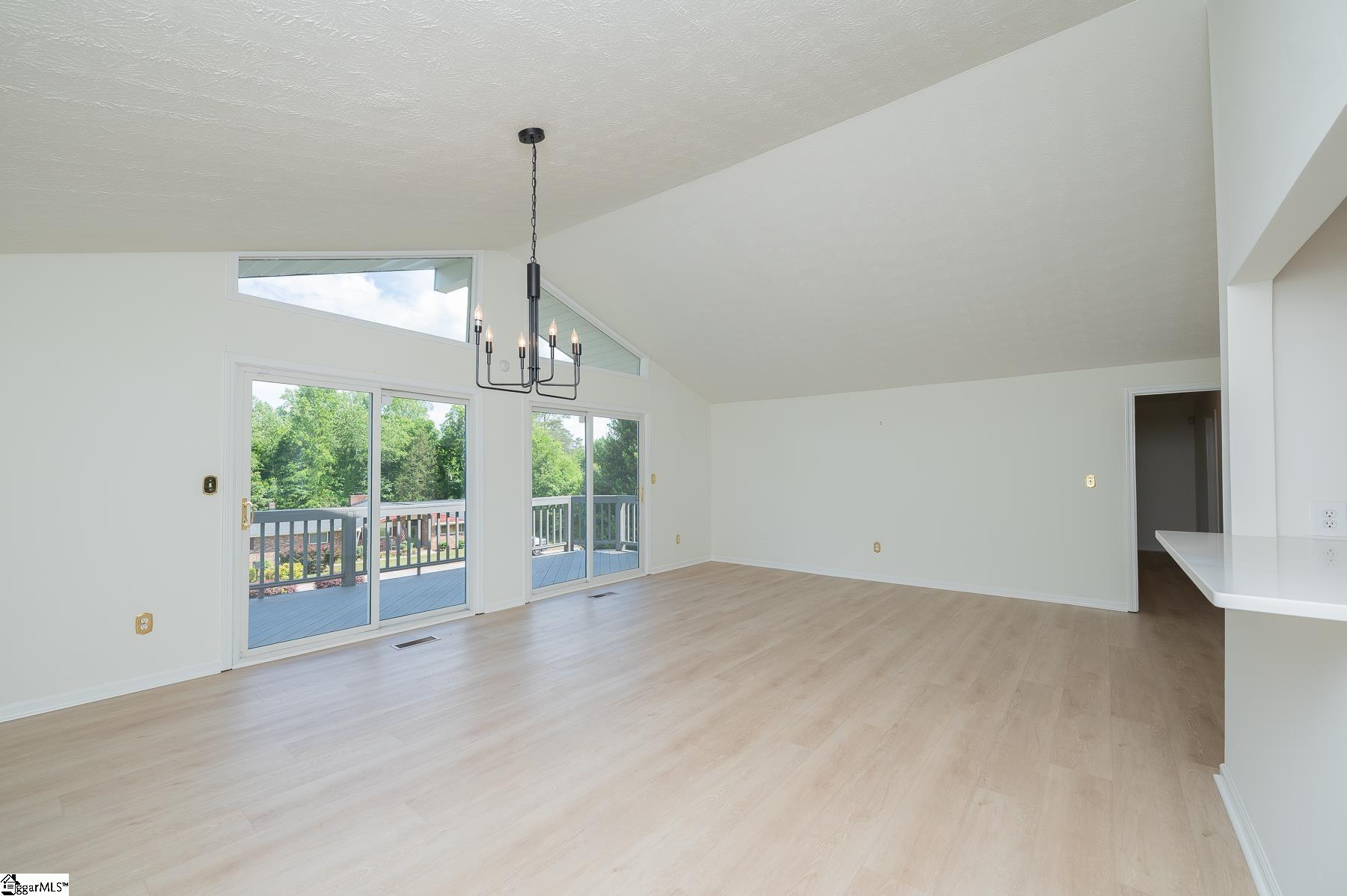 2 Buckhorn Drive Greenville, SC 29609