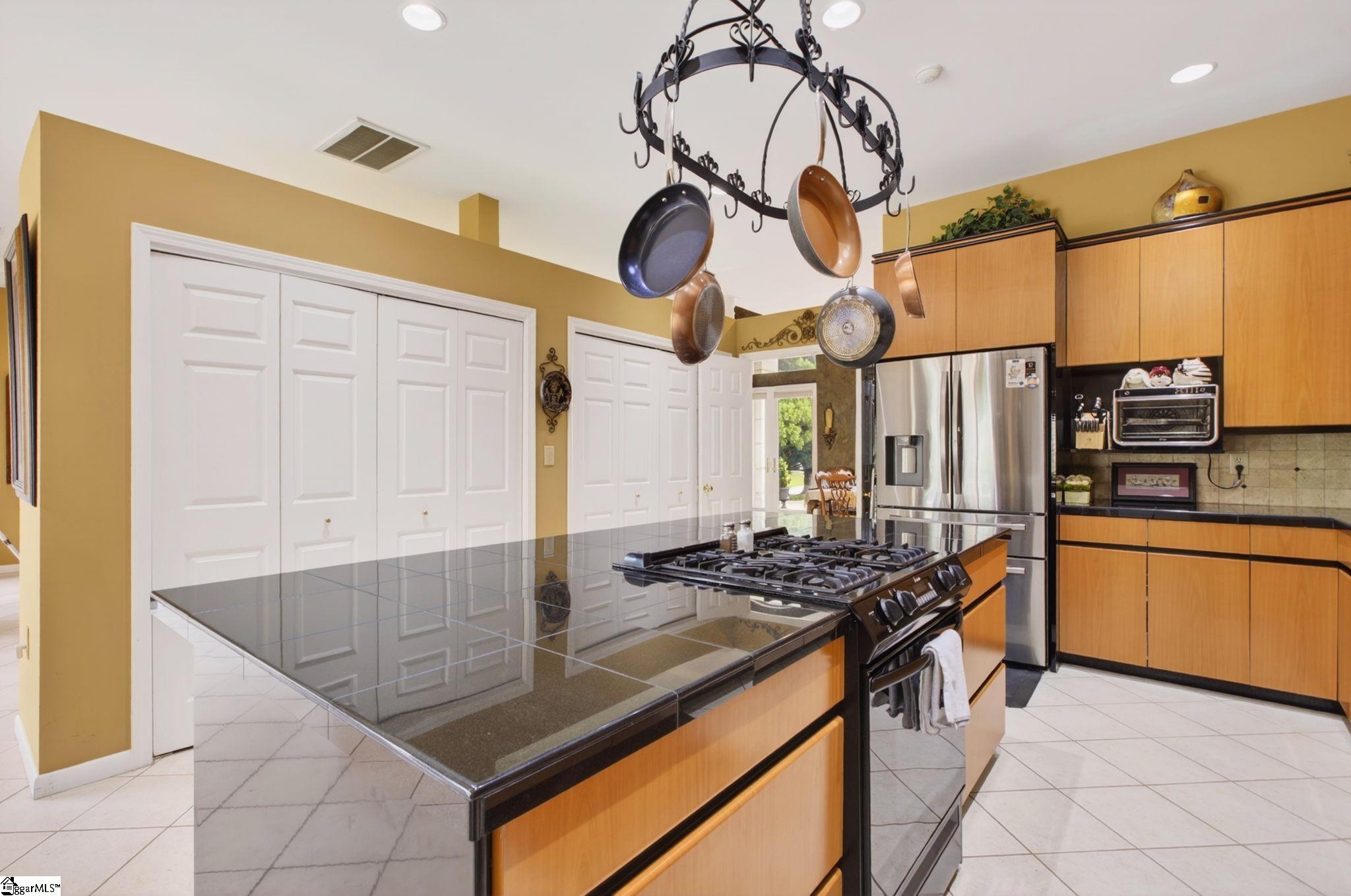 5 Country Squire Court Greenville, SC 29615