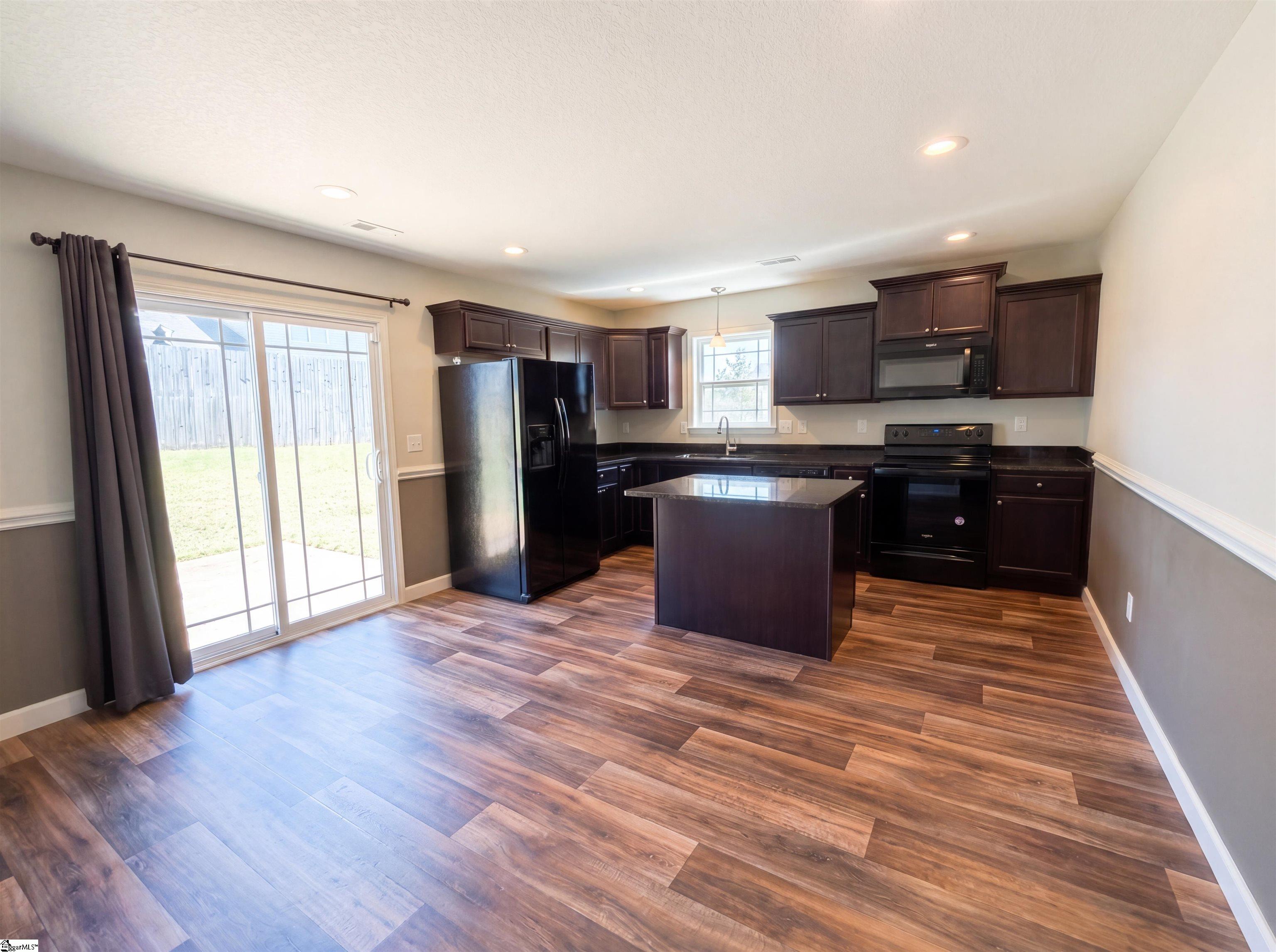 282 Highland Springs Loop Inman, SC 29349