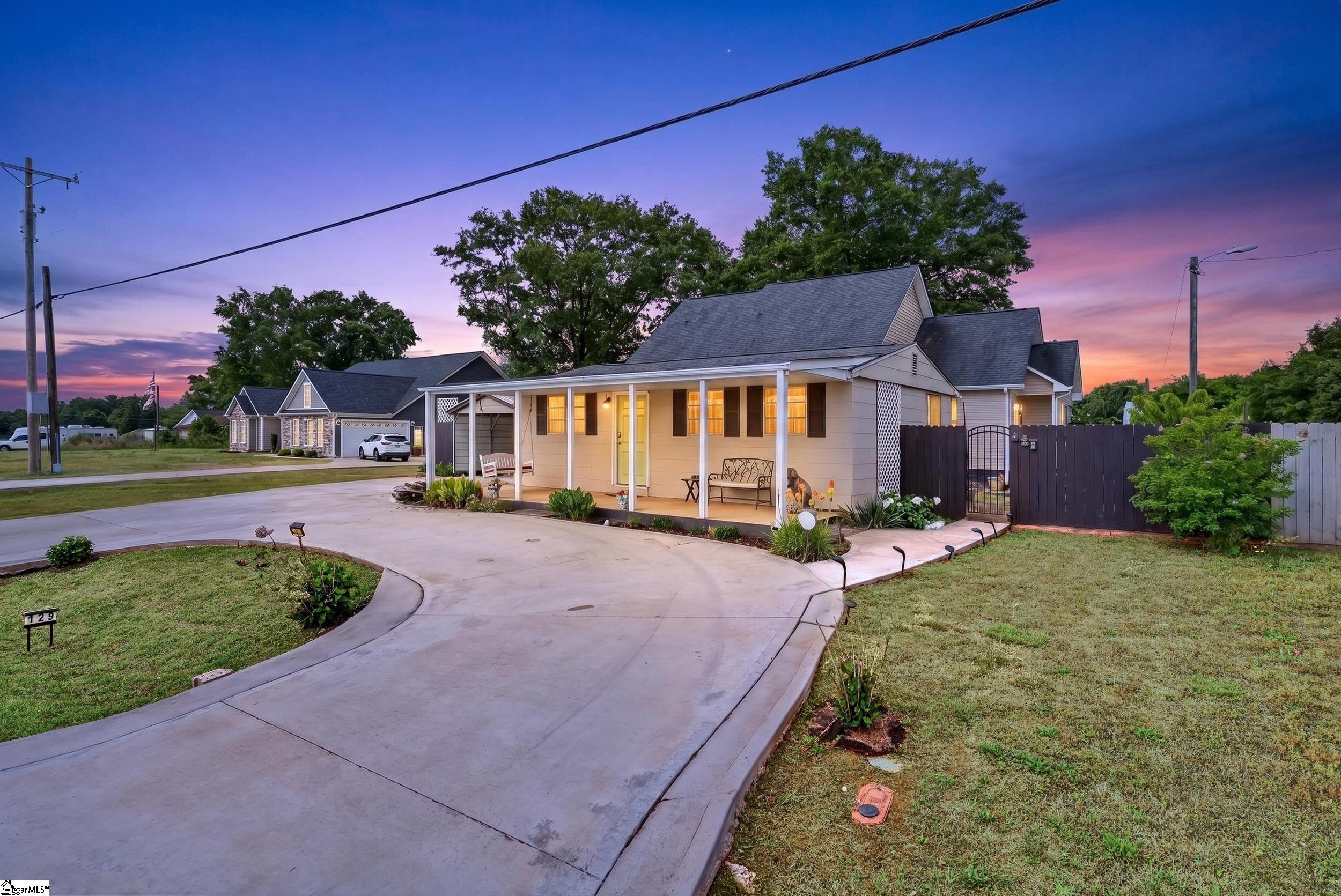 129 Gano Drive Woodruff, SC 29688