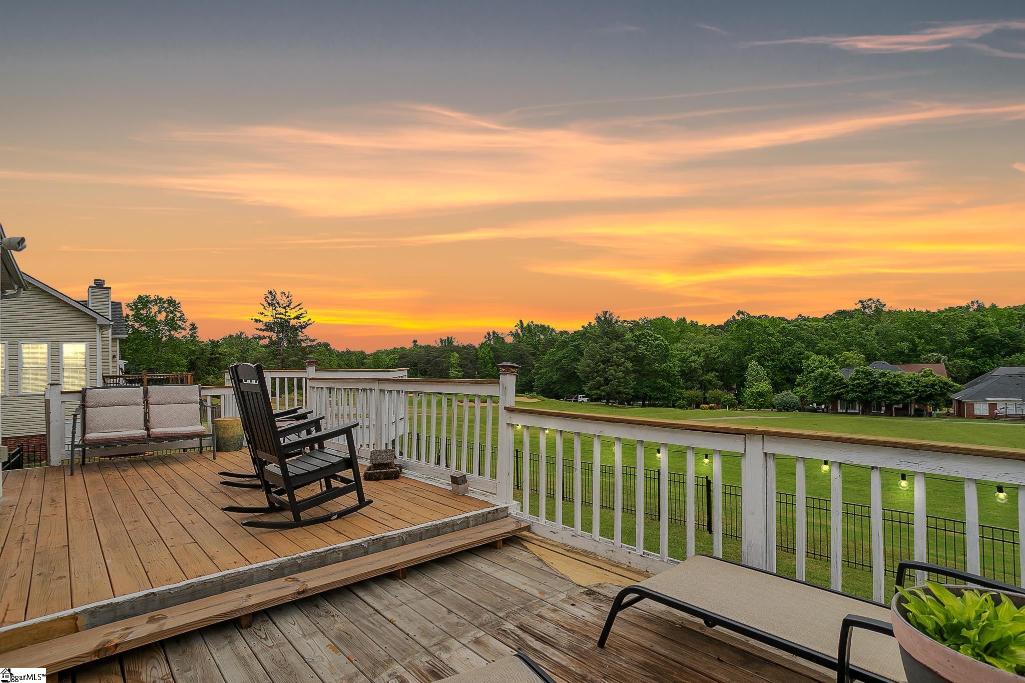 Photo 3 of Single family home for sale at 3 Tee Time Ct, Greenville, SC 29609 | MLS# 1590250 | Listing updated on 2026-09-16