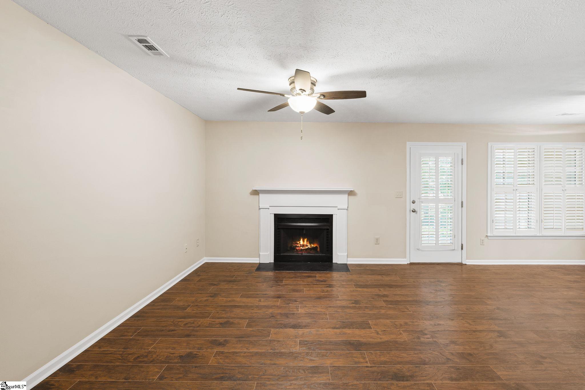 40 Wood Pointe Drive UNIT Unit 56 Greenville, SC 29615