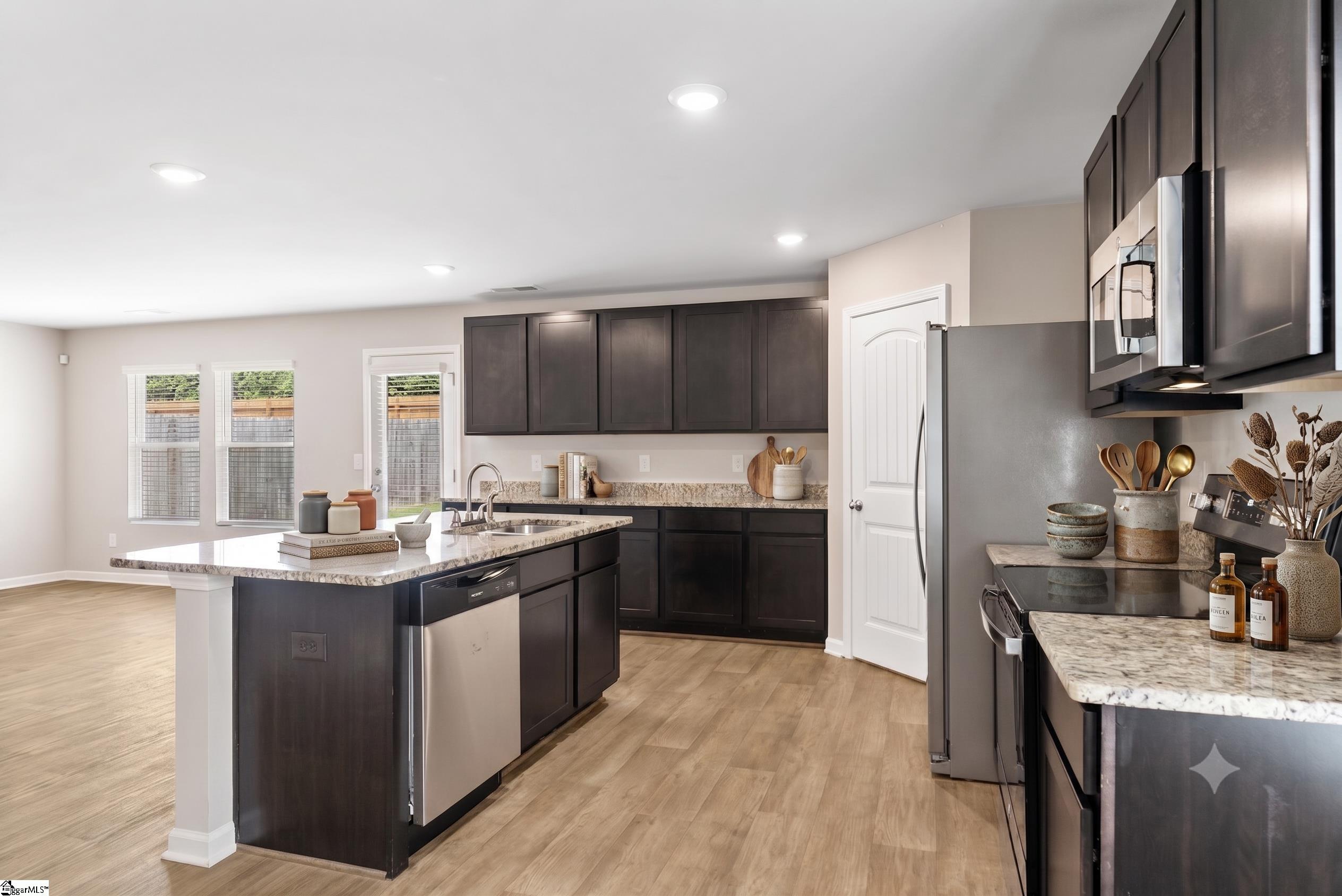 4th image of 105 Echline St, Fountain Inn, SC 29644 | MLS# 1590340
