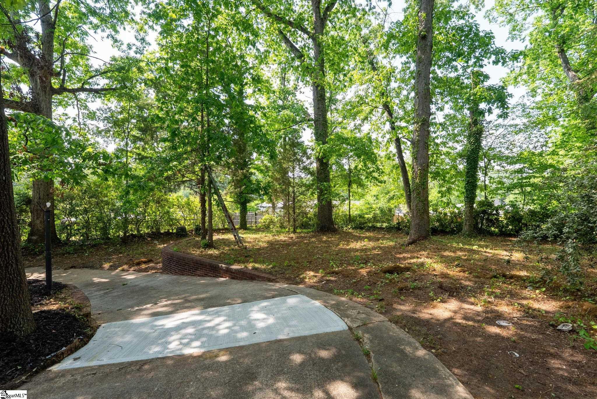 114 Birchwood Drive Greenville, SC 29605