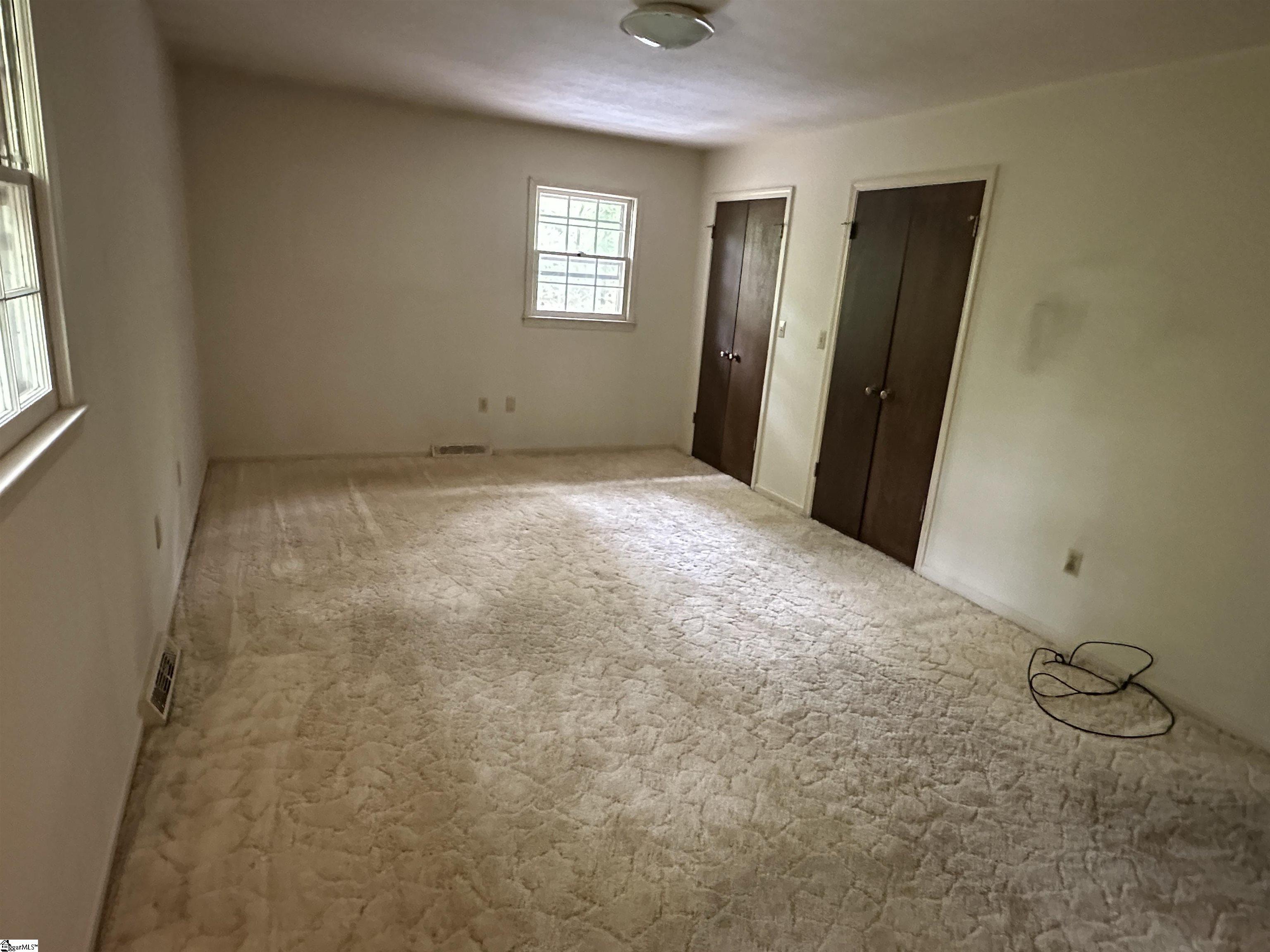 142 Millbrook Circle Greenville, SC 29687