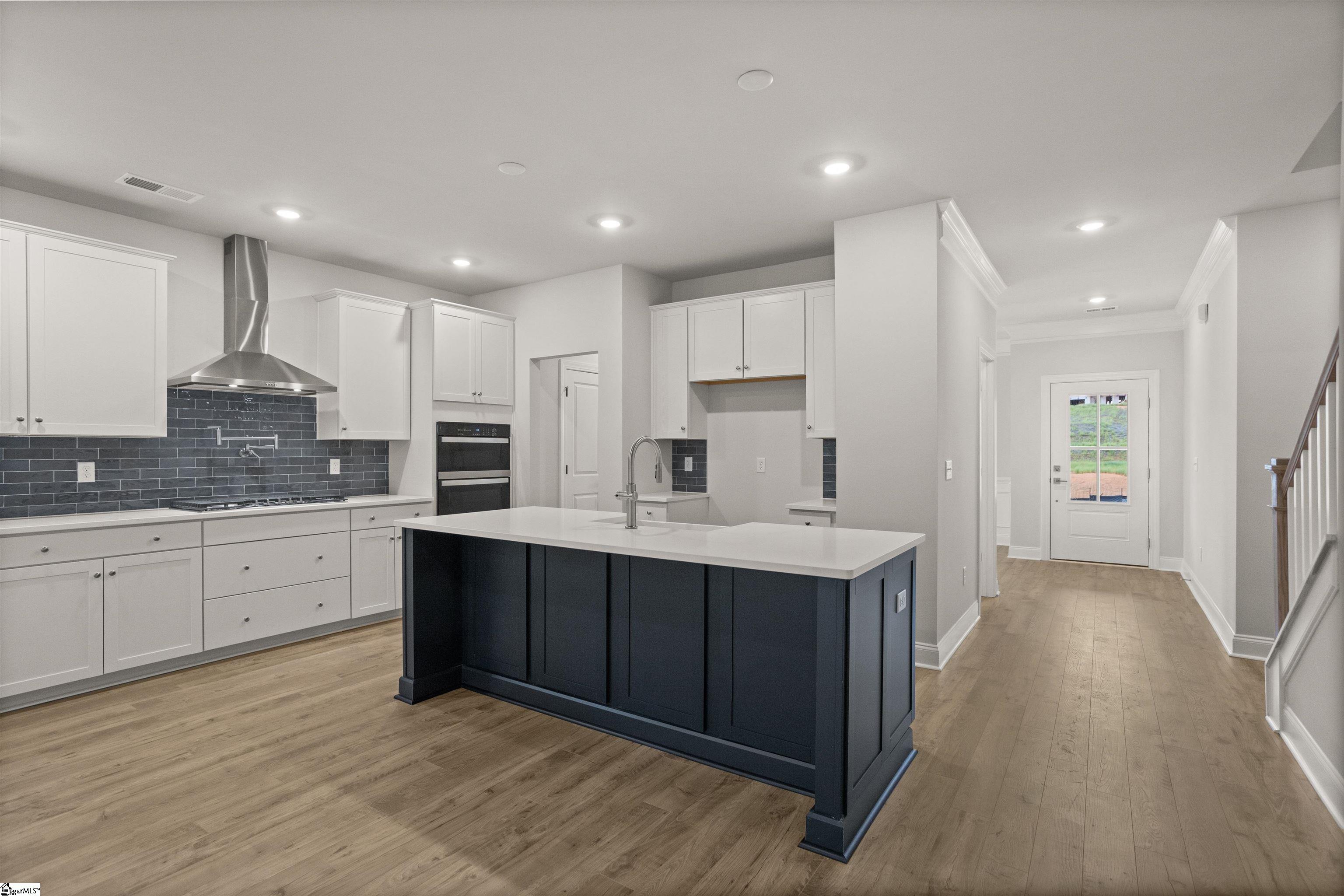 335 Goldenrod Court Seneca, SC 29678