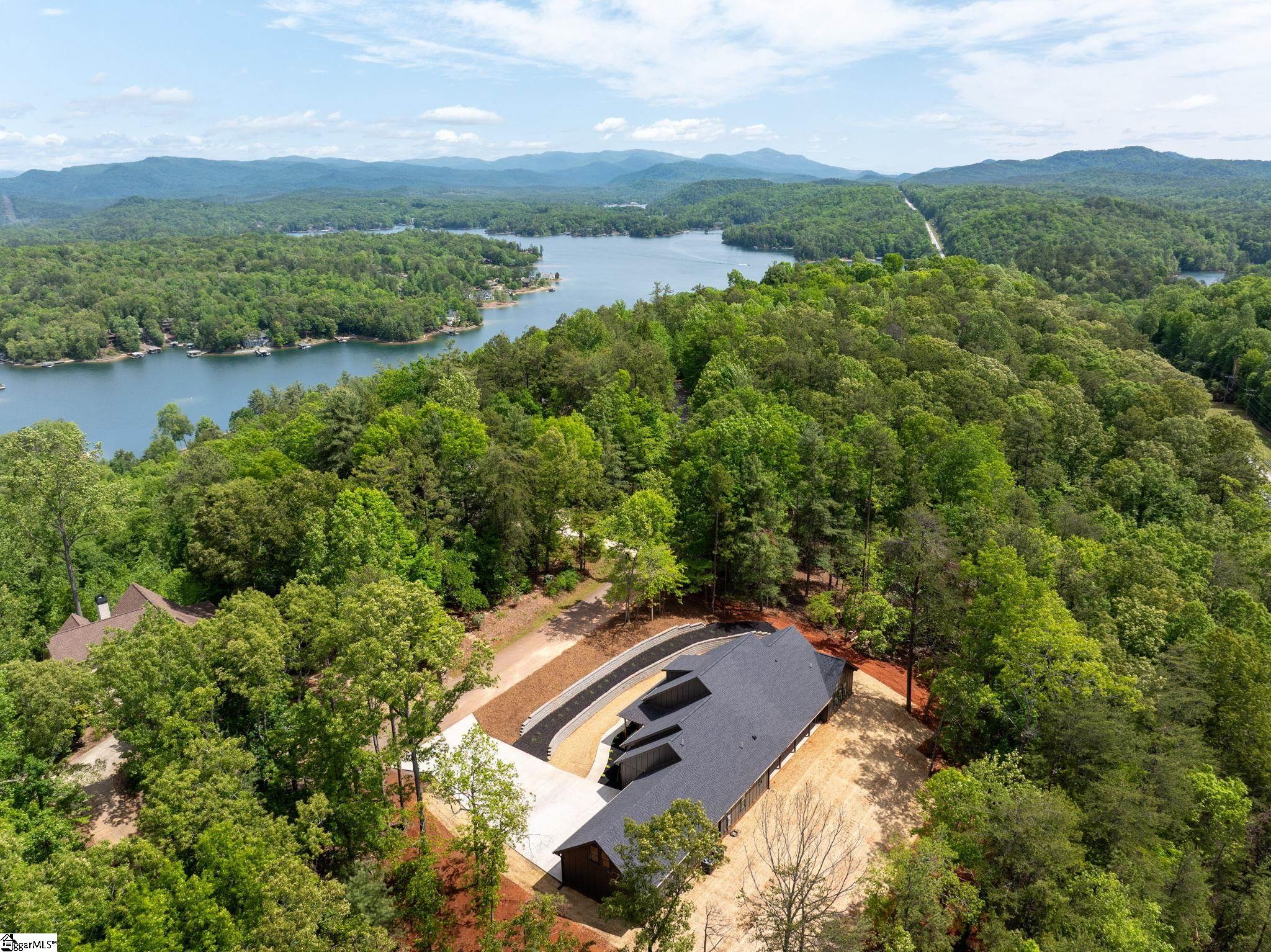 235 Bay View Drive Salem, SC 29676