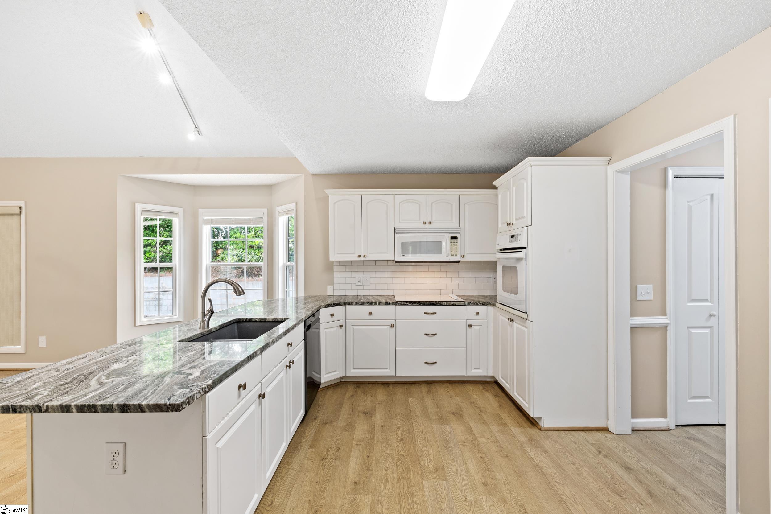 200 Holly Chase Drive Piedmont, SC 29673