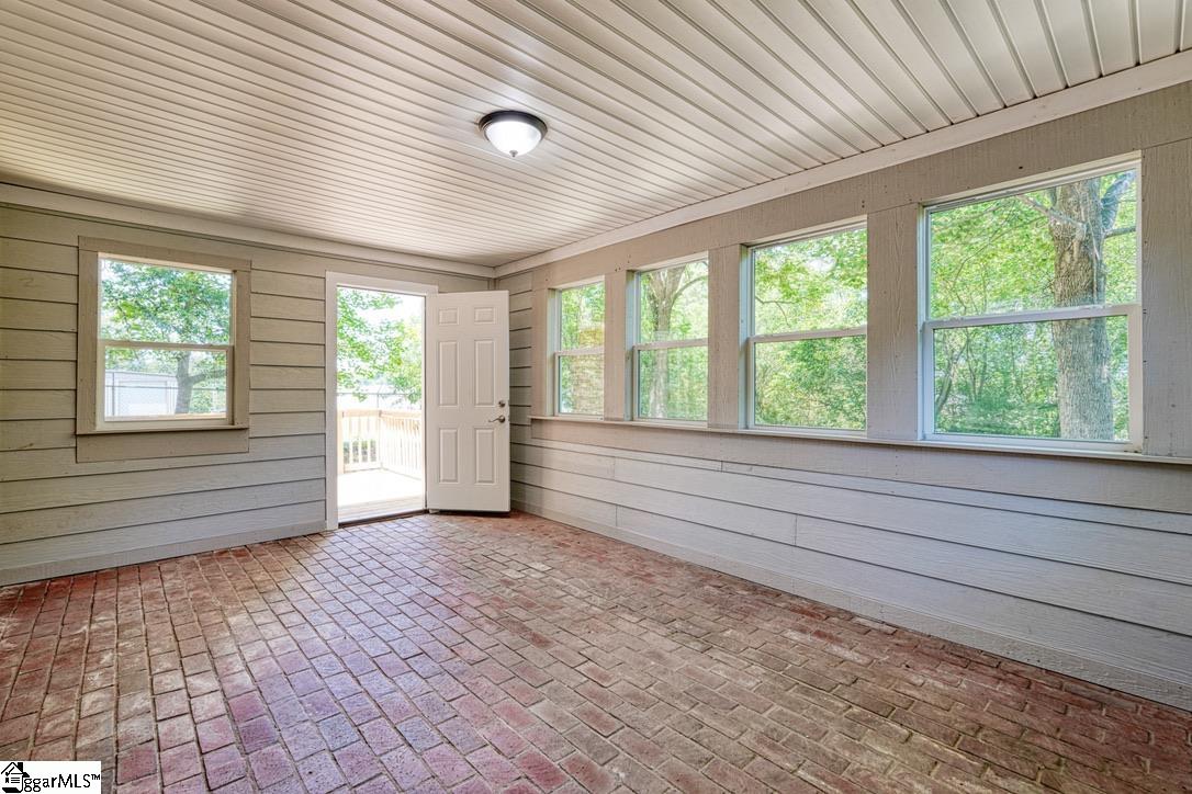 7110 Cotton Owens Drive Spartanburg, SC 29303