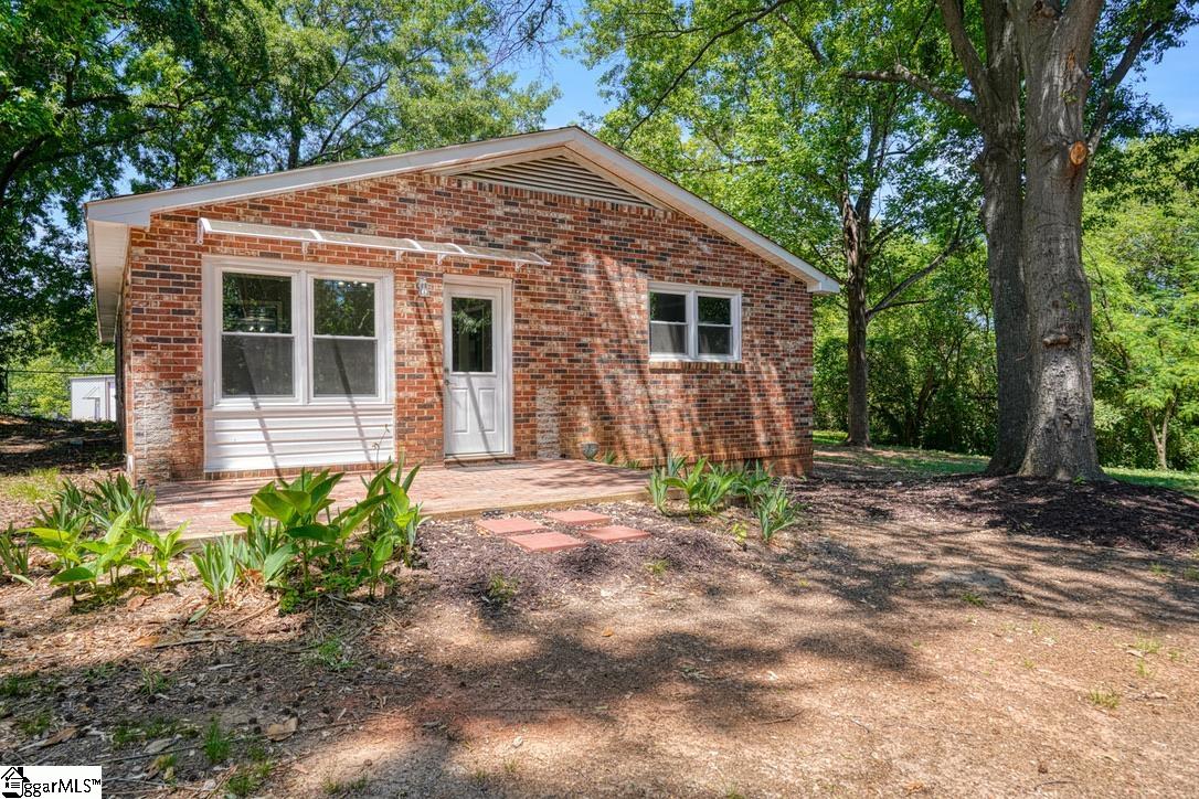 7110 Cotton Owens Drive Spartanburg, SC 29303
