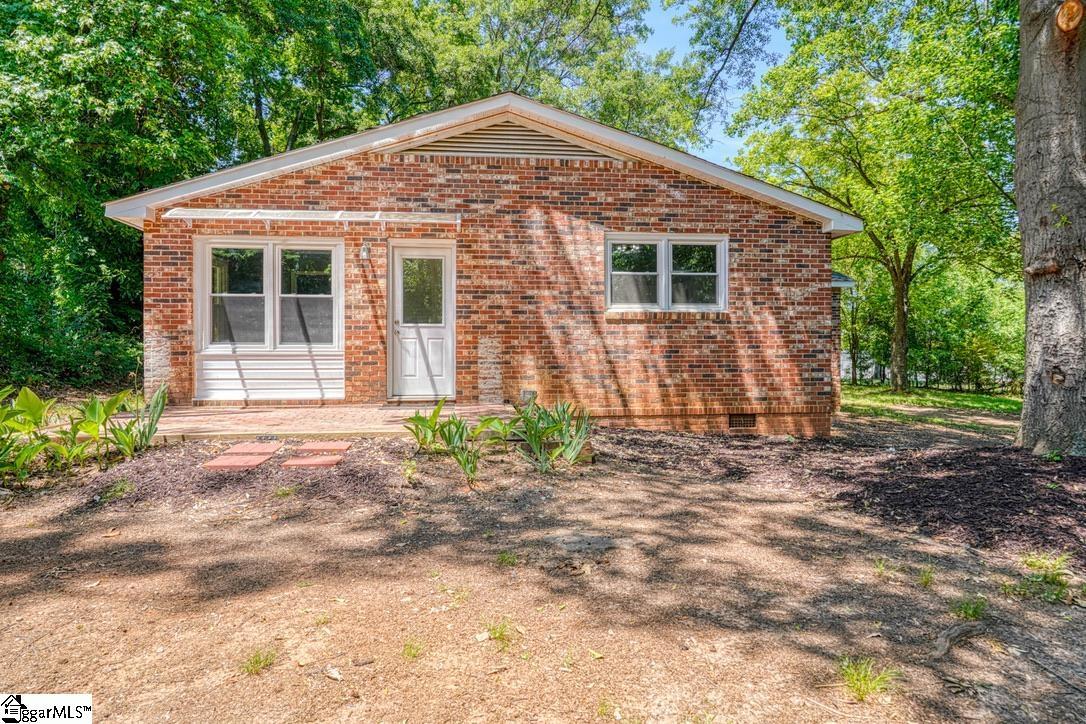 7110 Cotton Owens Drive Spartanburg, SC 29303