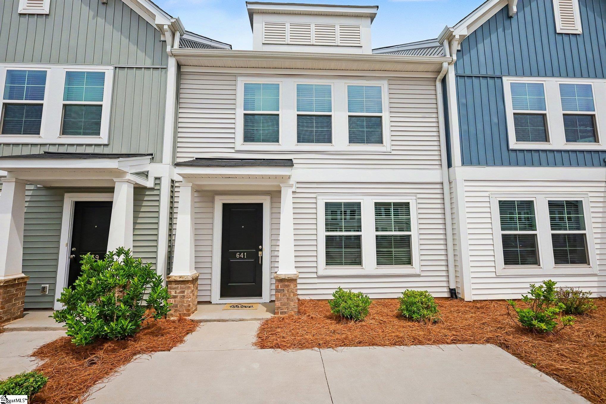 641 Blossom Run Drive Spartanburg, SC 29307-2