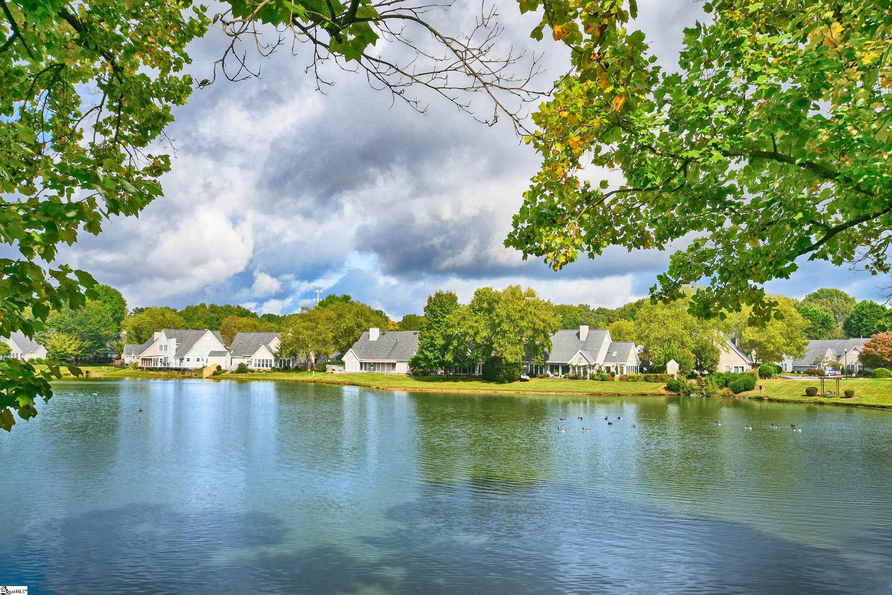 73 Forest Lake Drive Greenville, SC 29681