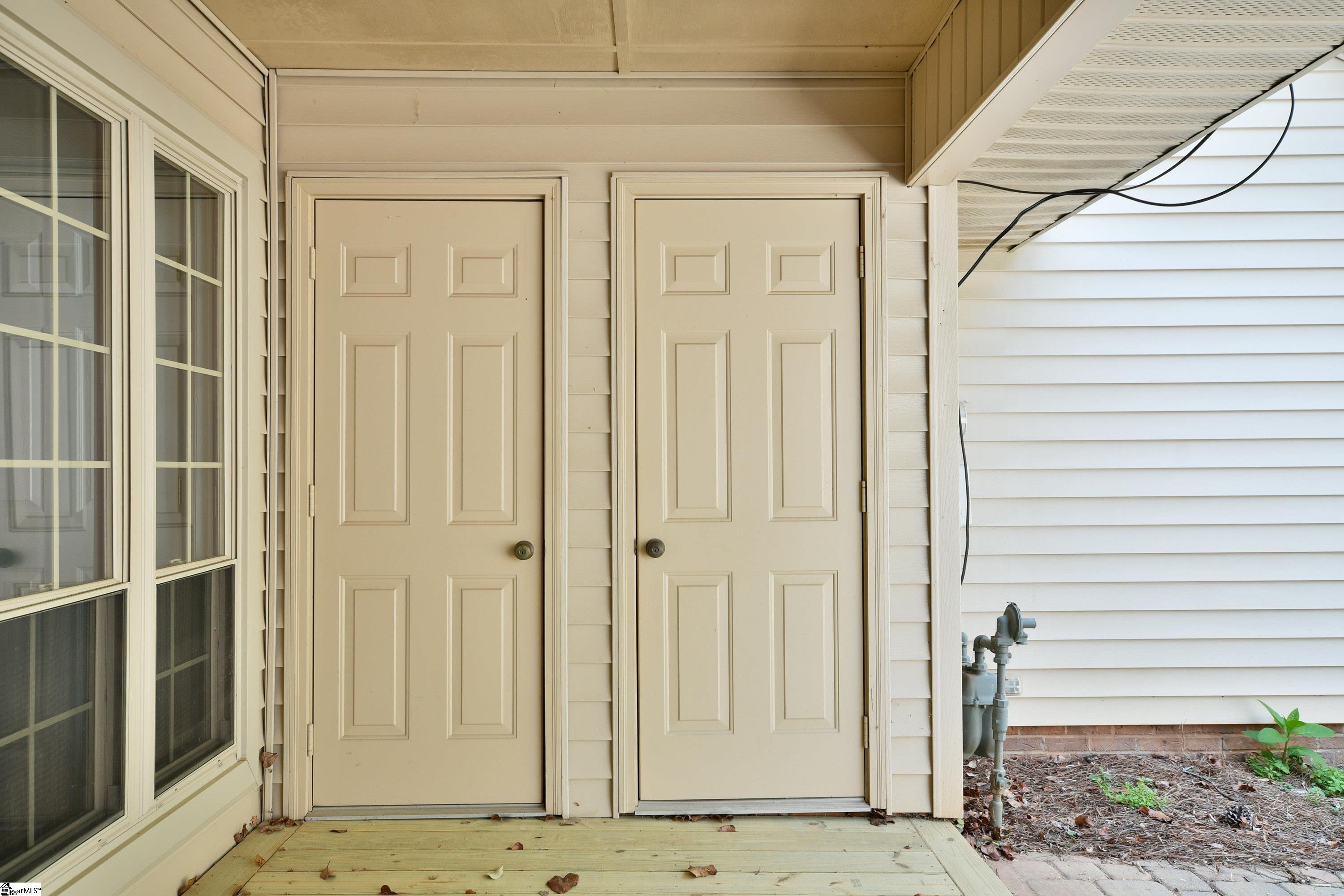 73 Forest Lake Drive Greenville, SC 29681
