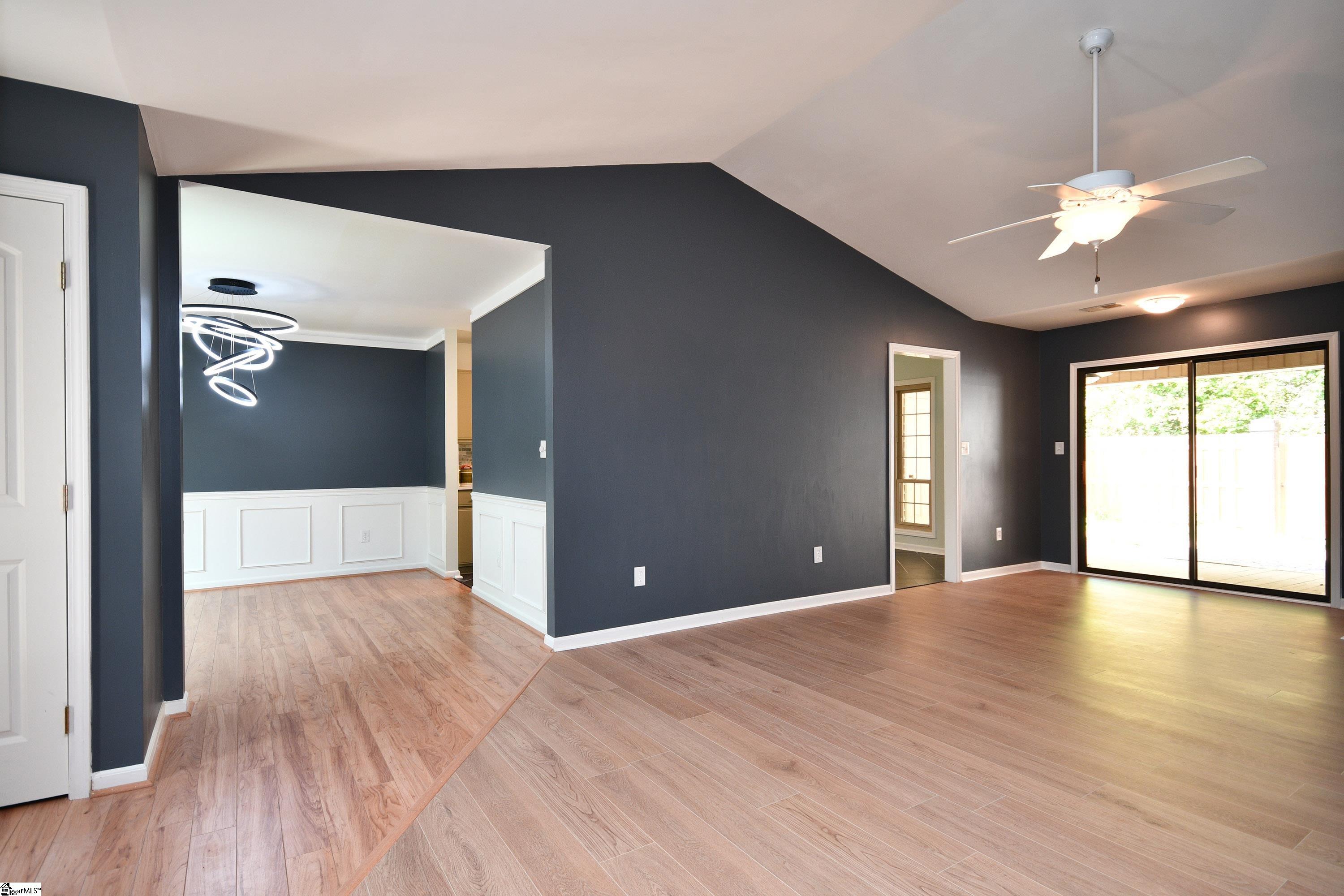 73 Forest Lake Drive Greenville, SC 29681