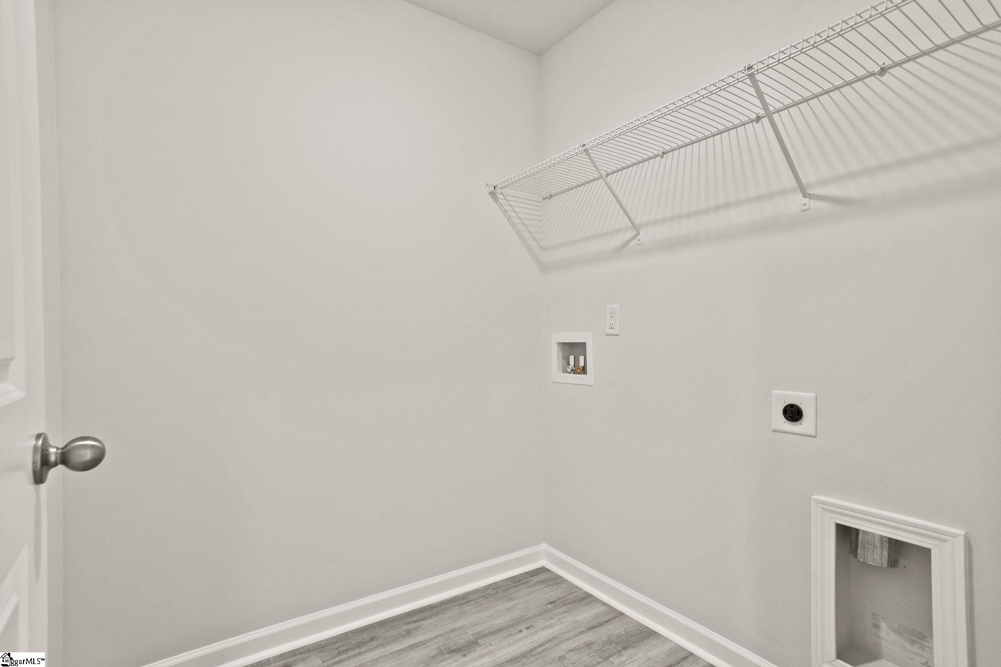 GGAR Image 29 - bk41590533