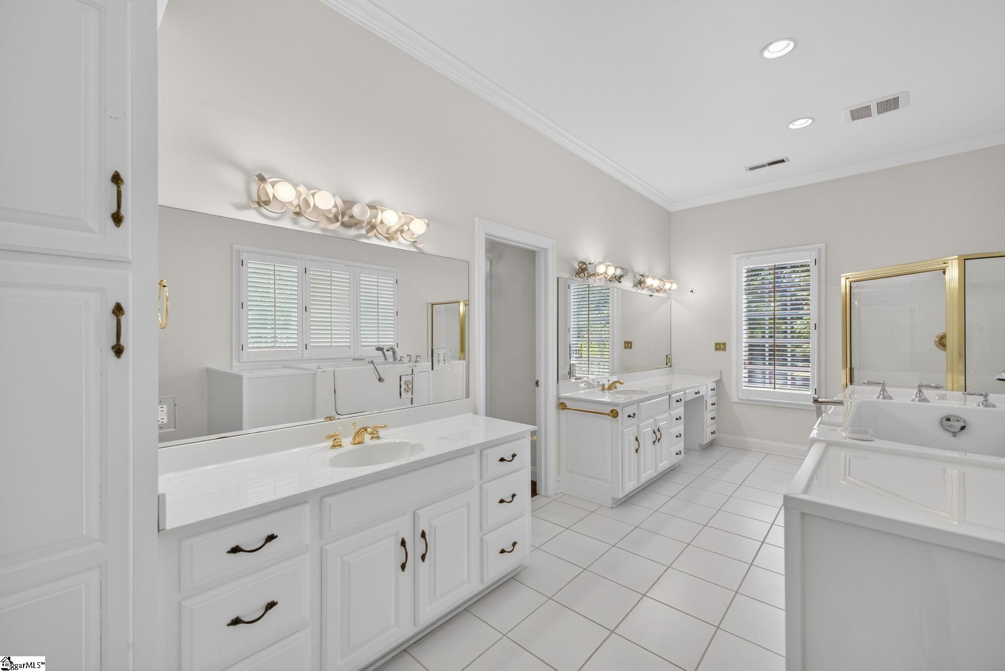 104 Ponders Ray Lane Greenville, SC 29615