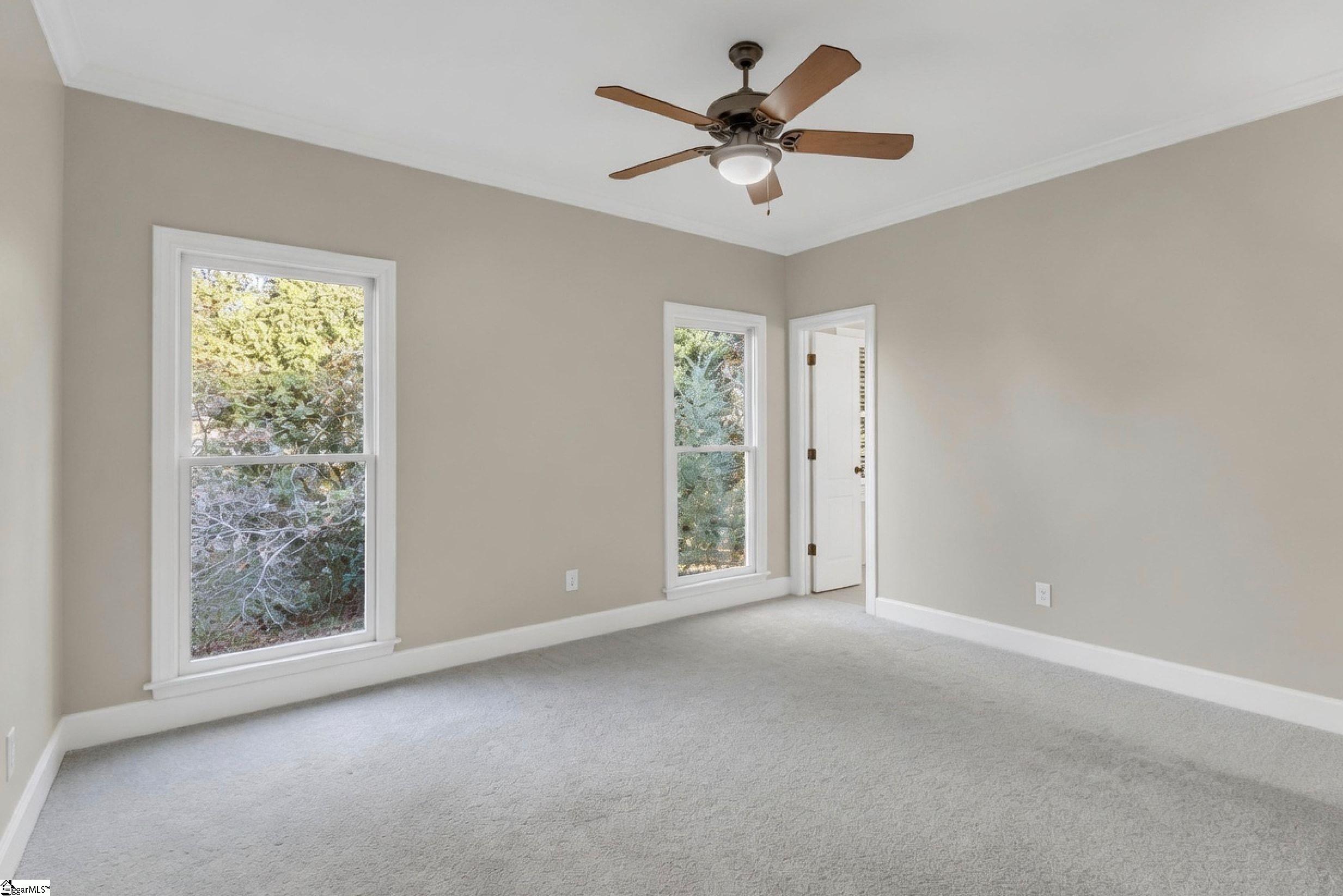 1002 Thornehill Drive Anderson, SC 29621