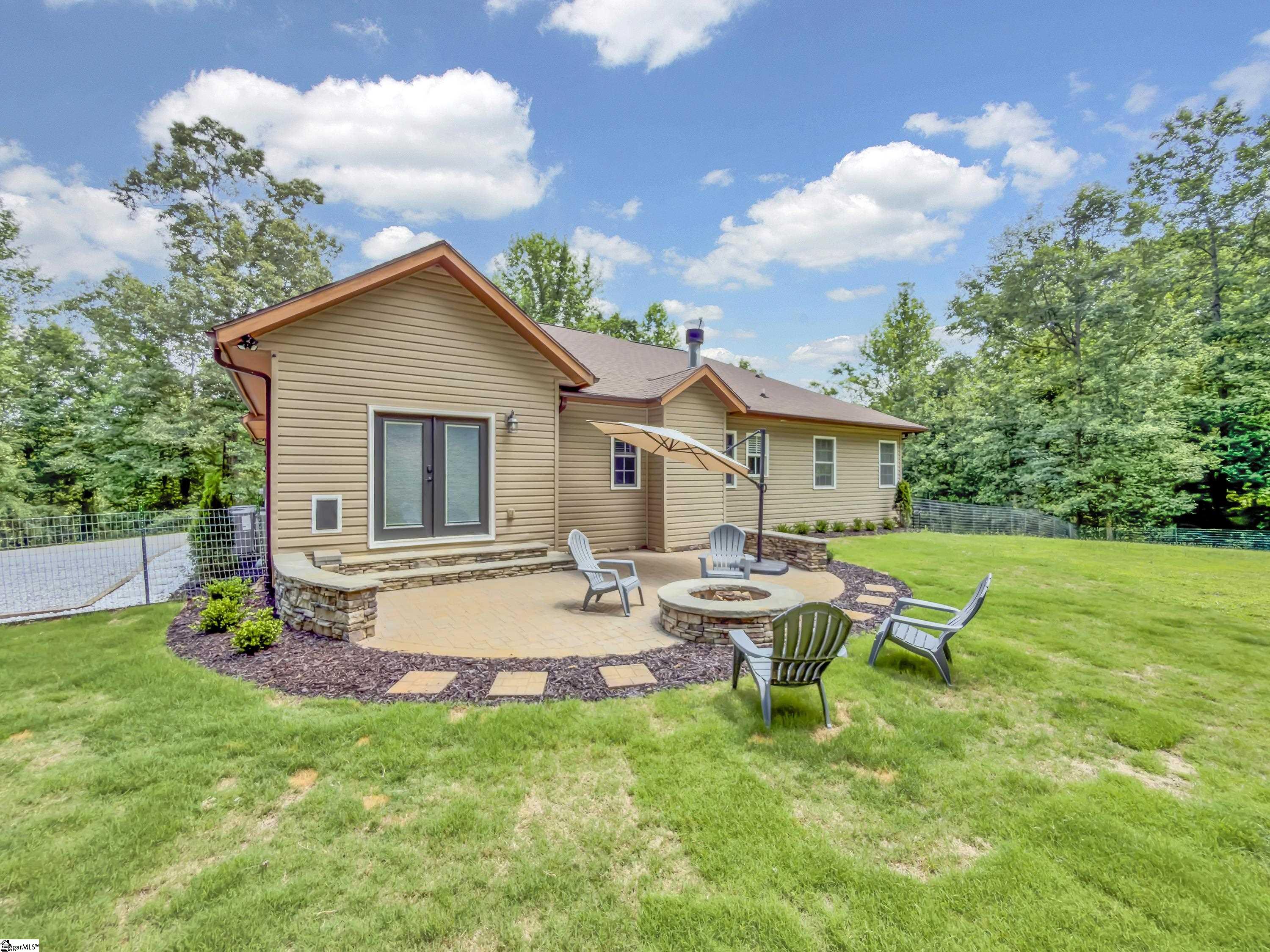 163 Healy Lane Marietta, SC 29661
