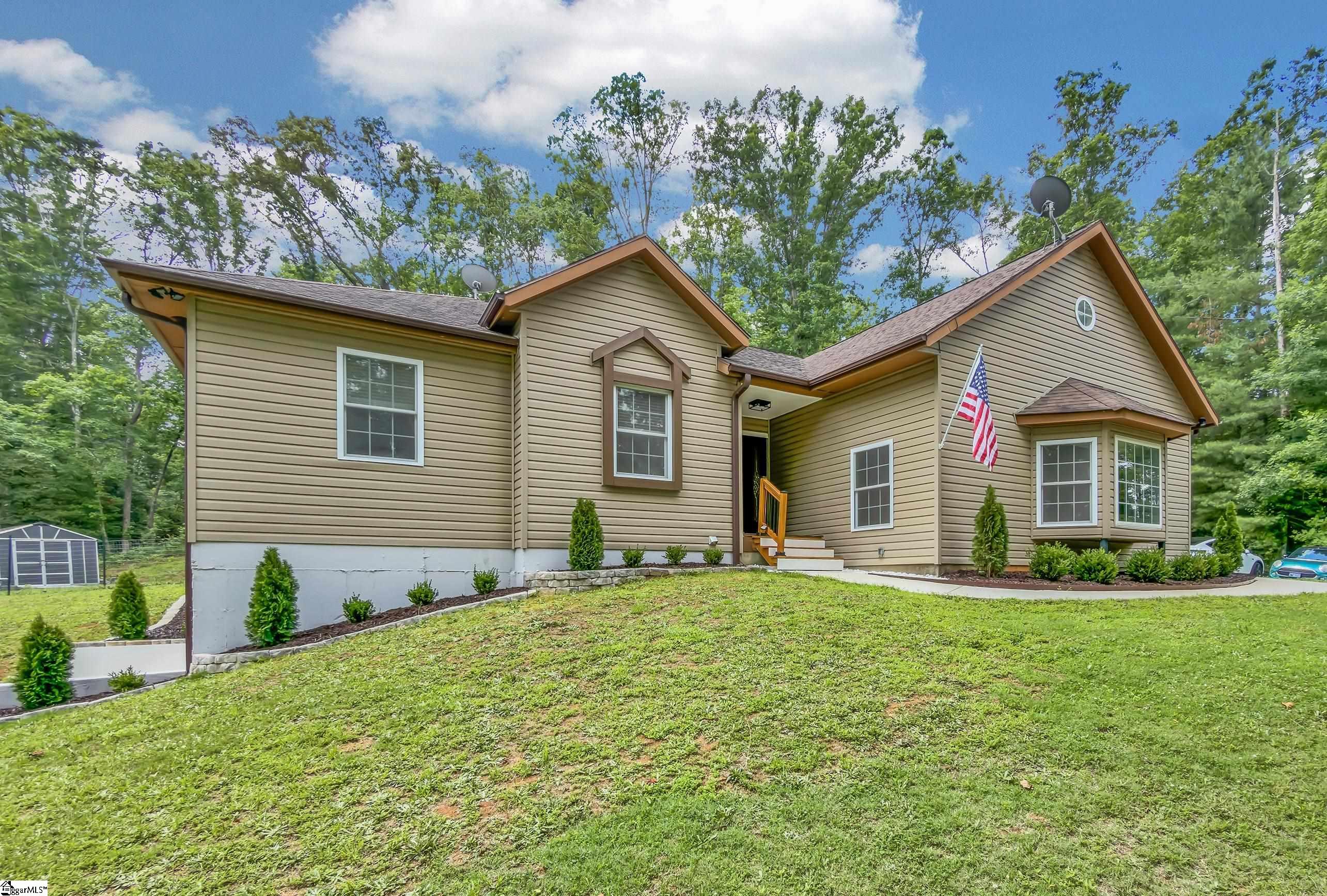 163 Healy Lane Marietta, SC 29661