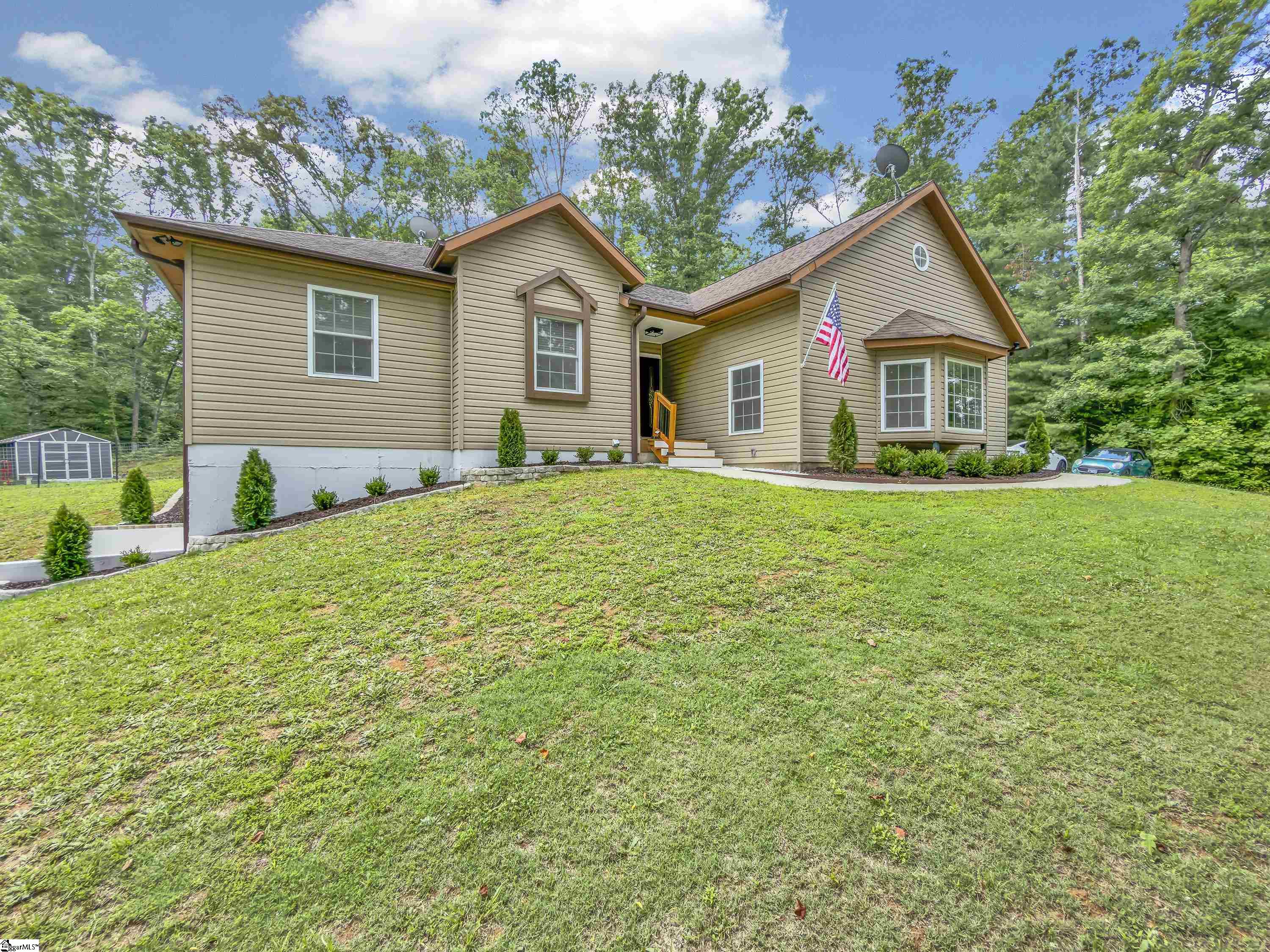 163 Healy Lane Marietta, SC 29661