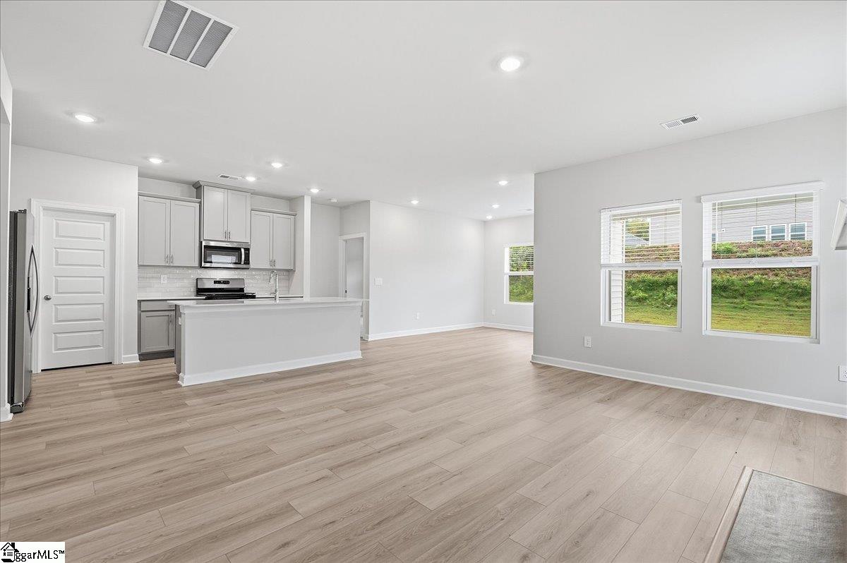705 Parry Court Woodruff, SC 29388
